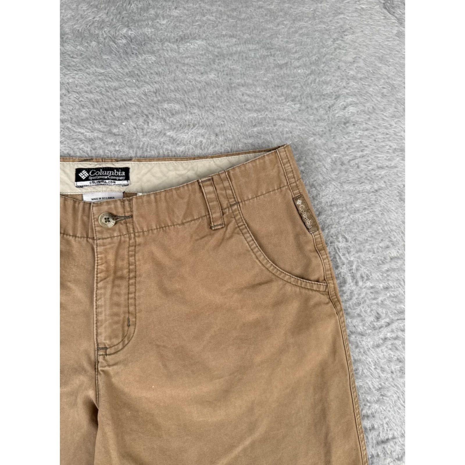 Vintage Vintage Columbia Women’s Shorts Size 6 Beige Cargo Pockets 100% Cotton Casual Hike Summer Size 28" / US 6 / IT 42 - 5 Thumbnail