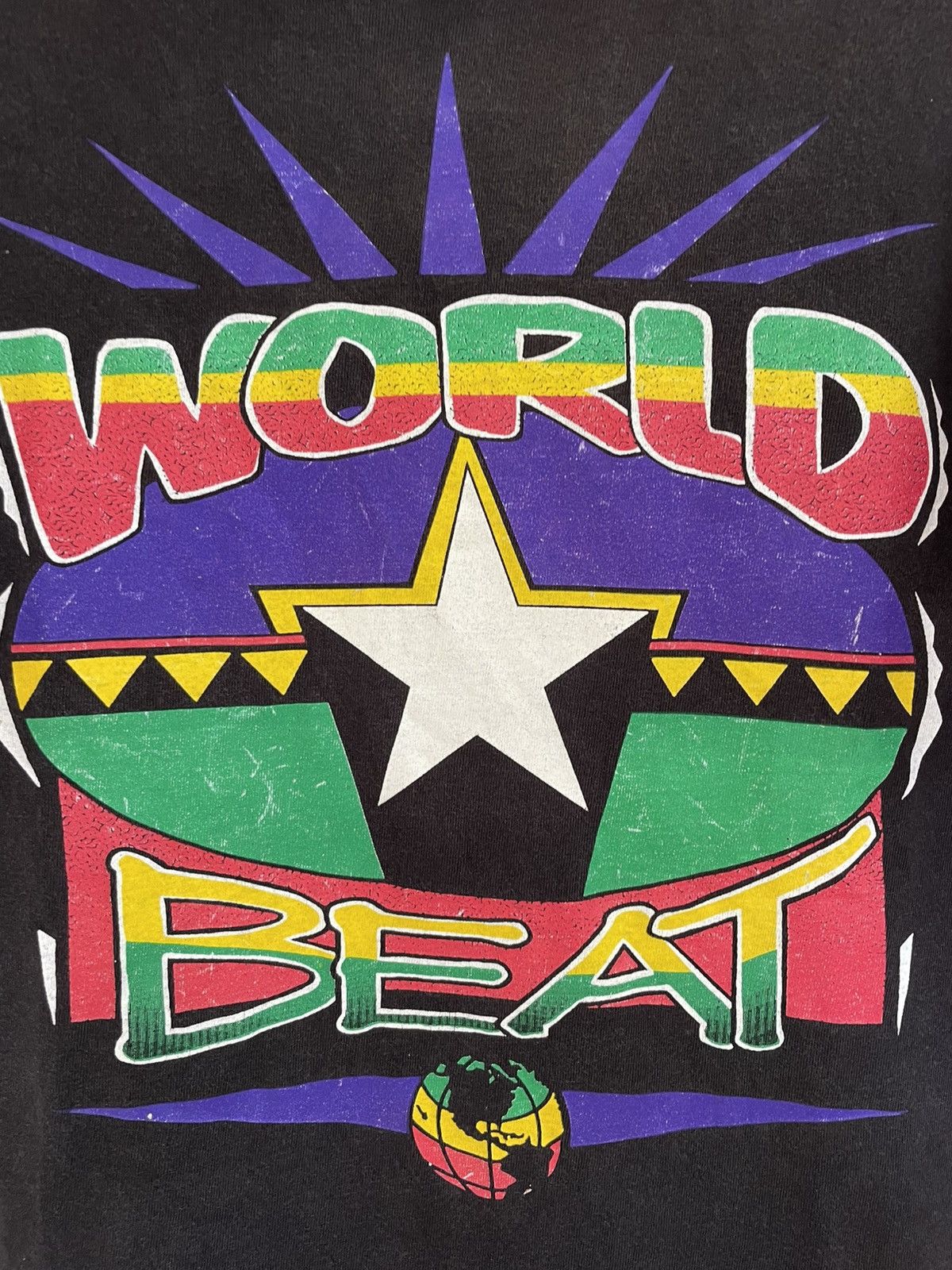 Vintage Vintage 90s World Beat Reggae t shirt Size US M / EU 48-50 / 2 - 4 Thumbnail