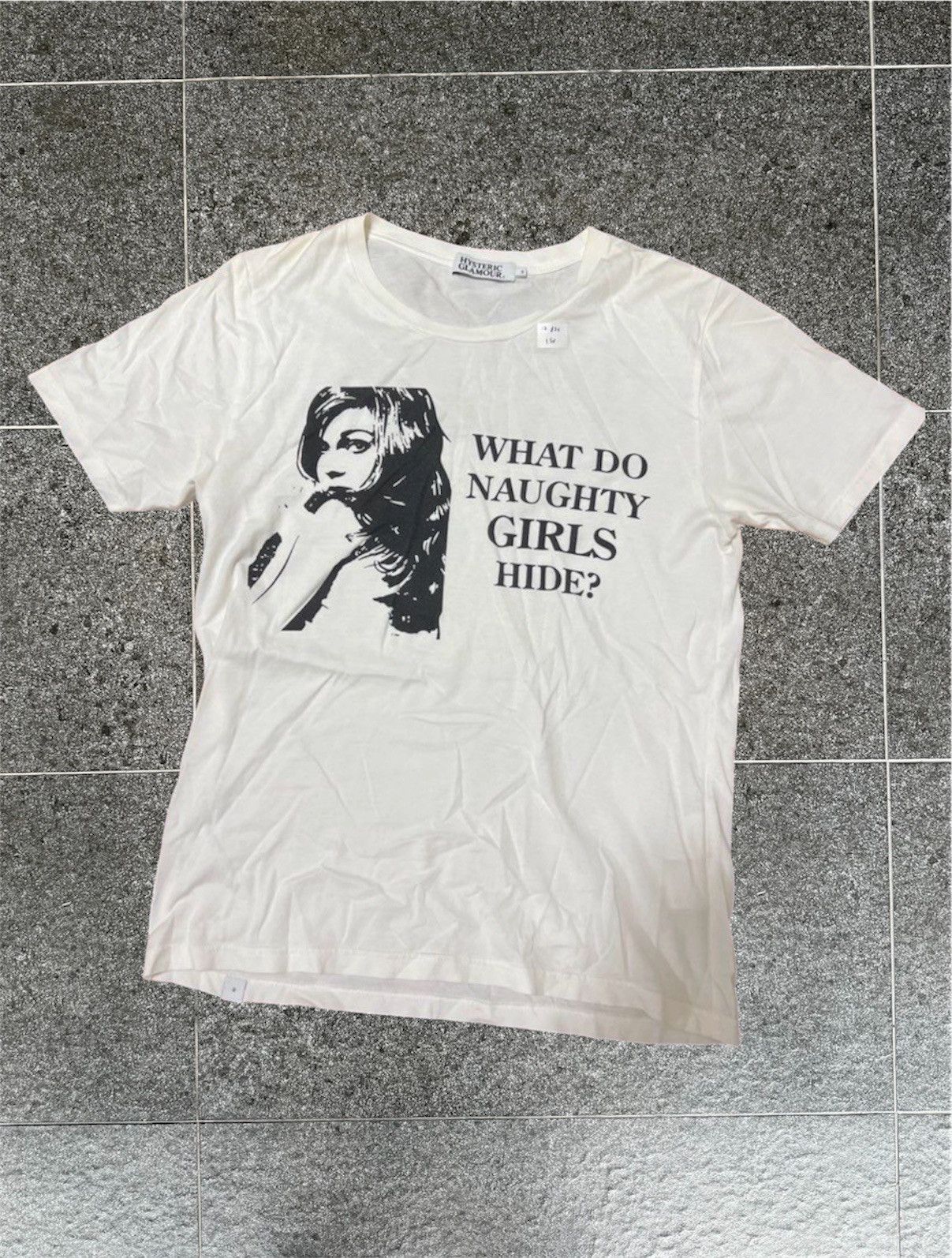 Hysteric Glamour Hysteric Glamour What Do Naughty Girls Hide White Tee Size US S / EU 44-46 / 1 - 1 Thumbnail