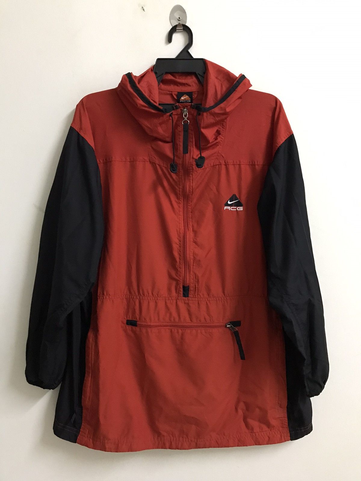 Nike Vintage Nike ACG Windbreaker Hoodie Jacket Size US L / EU 52-54 / 3 - 1 Thumbnail