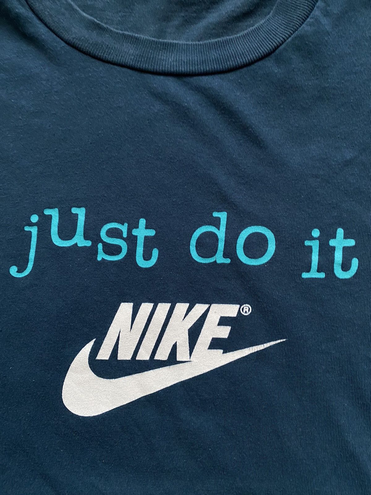 Nike × Vintage ⚠️Vintage nike big logo t shirt,rare,y2k,retro hype Size US XL / EU 56 / 4 - 4 Thumbnail