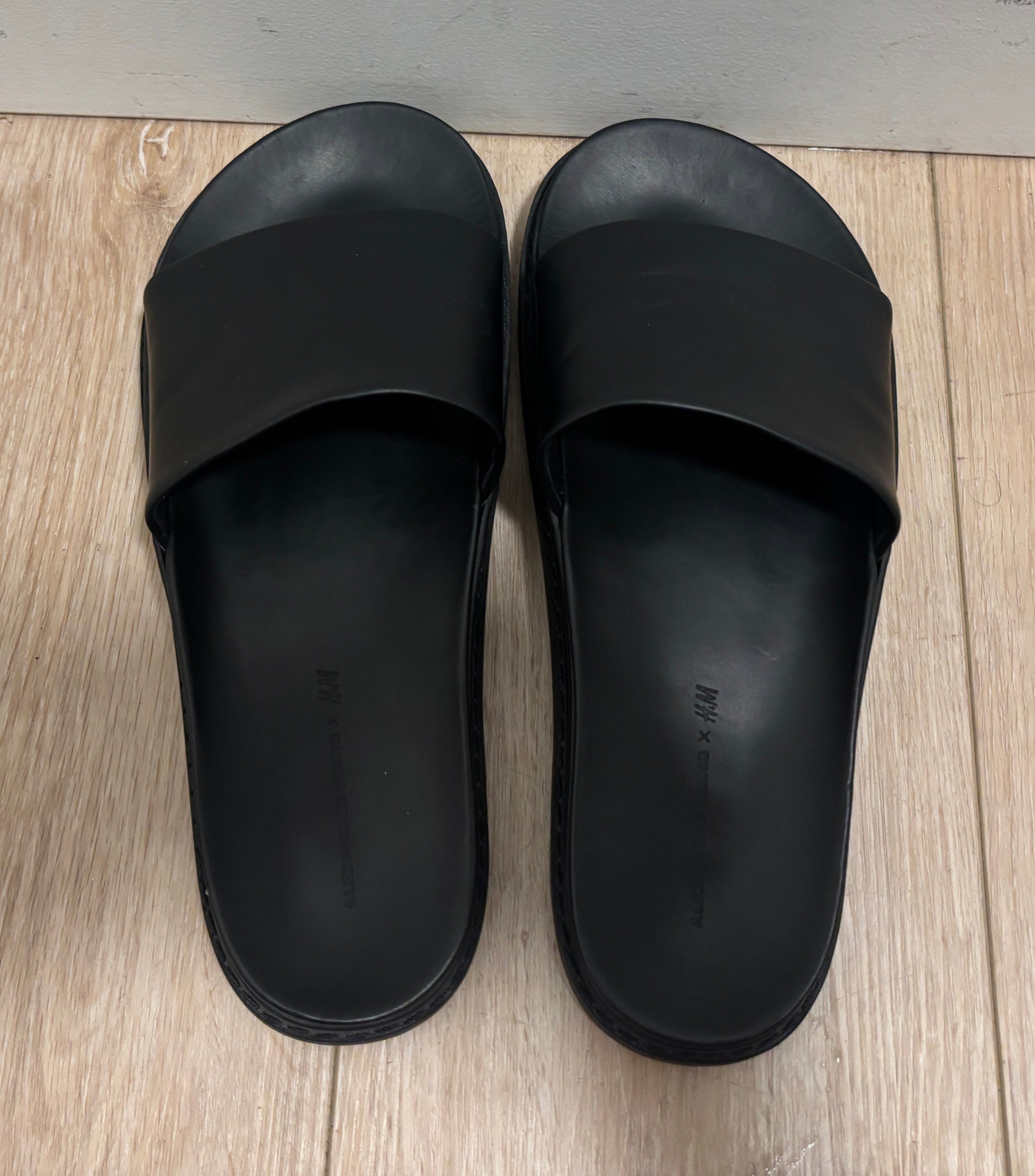 Alexander McQueen Alexander Wang x H&M Black Leather Slides - 10 Size US 10 / EU 43 - 6 Thumbnail