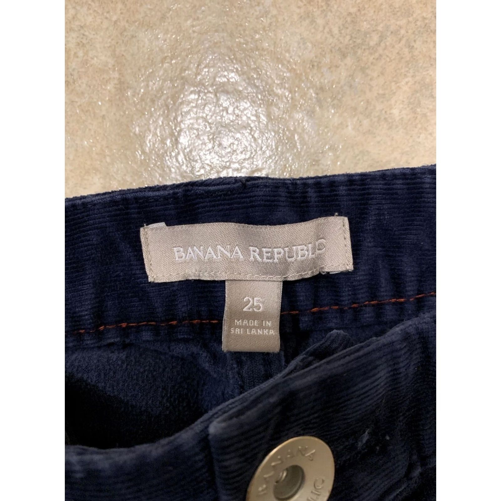 Banana Republic VINTAGE Banana Republic Navy Corduroy Jeans Women's 25 28X30 Straight Leg 5-Pocket 29.5 Inseam Mens? Womens Size 42" / US 20 - 5 Thumbnail