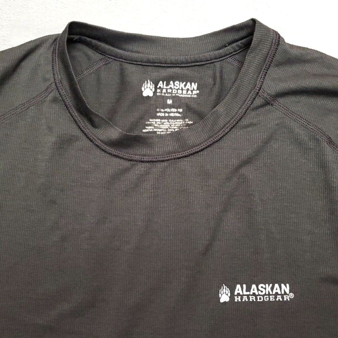 Vintage Alaskan Hardgear Shirt Mens M Black Lightweight Performance Stretch Outdoor TEE Size US M / EU 48-50 / 2 - 3 Thumbnail