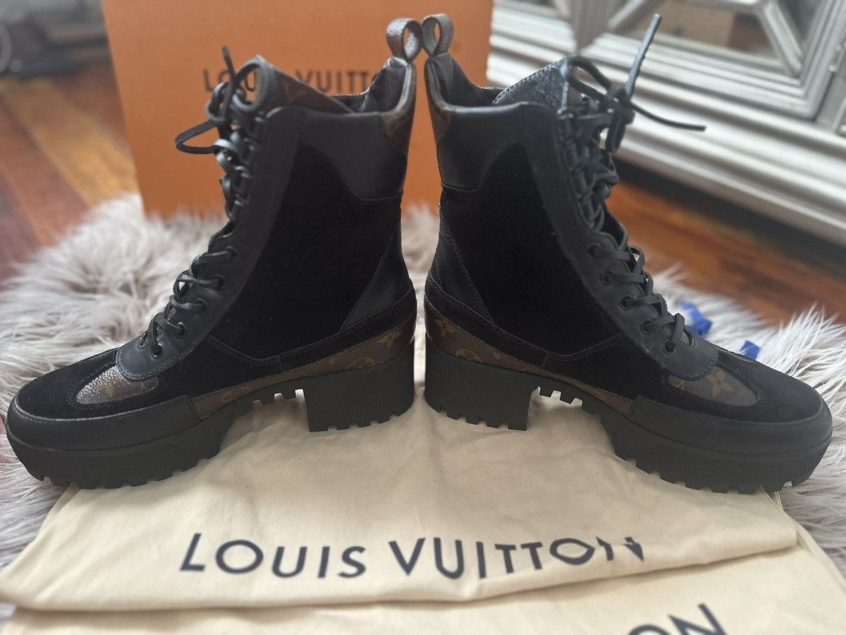 Louis Vuitton Louis Vuitton Wmns Laureate Platform Desert Boot 'Noir' Size US 8.5 / IT 38.5 - 2 Thumbnail