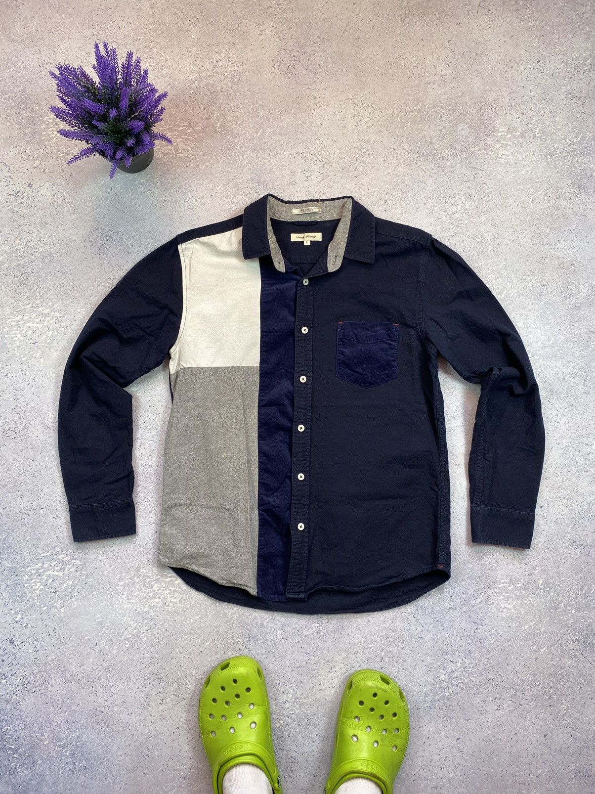 Designer Luxury Candy Fantasy Men’s Blue Shirt Size Large Size US L / EU 52-54 / 3 - 1 Thumbnail