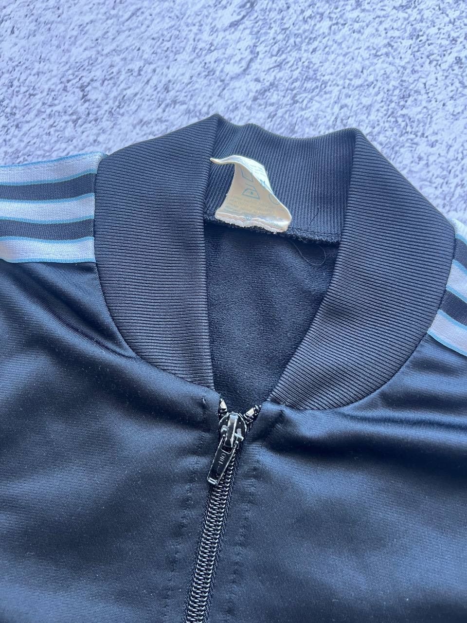 Adidas × Vintage 80s Vintage Adidas Bomber Jacket made in Hong Kong Size US M / EU 48-50 / 2 - 9 Thumbnail