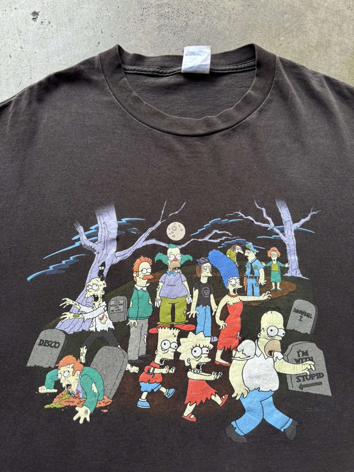 Vintage 2001 The Simpsons Treehouse Of Horror Grave Tee Shirt TV Size US XL / EU 56 / 4 - 3 Thumbnail