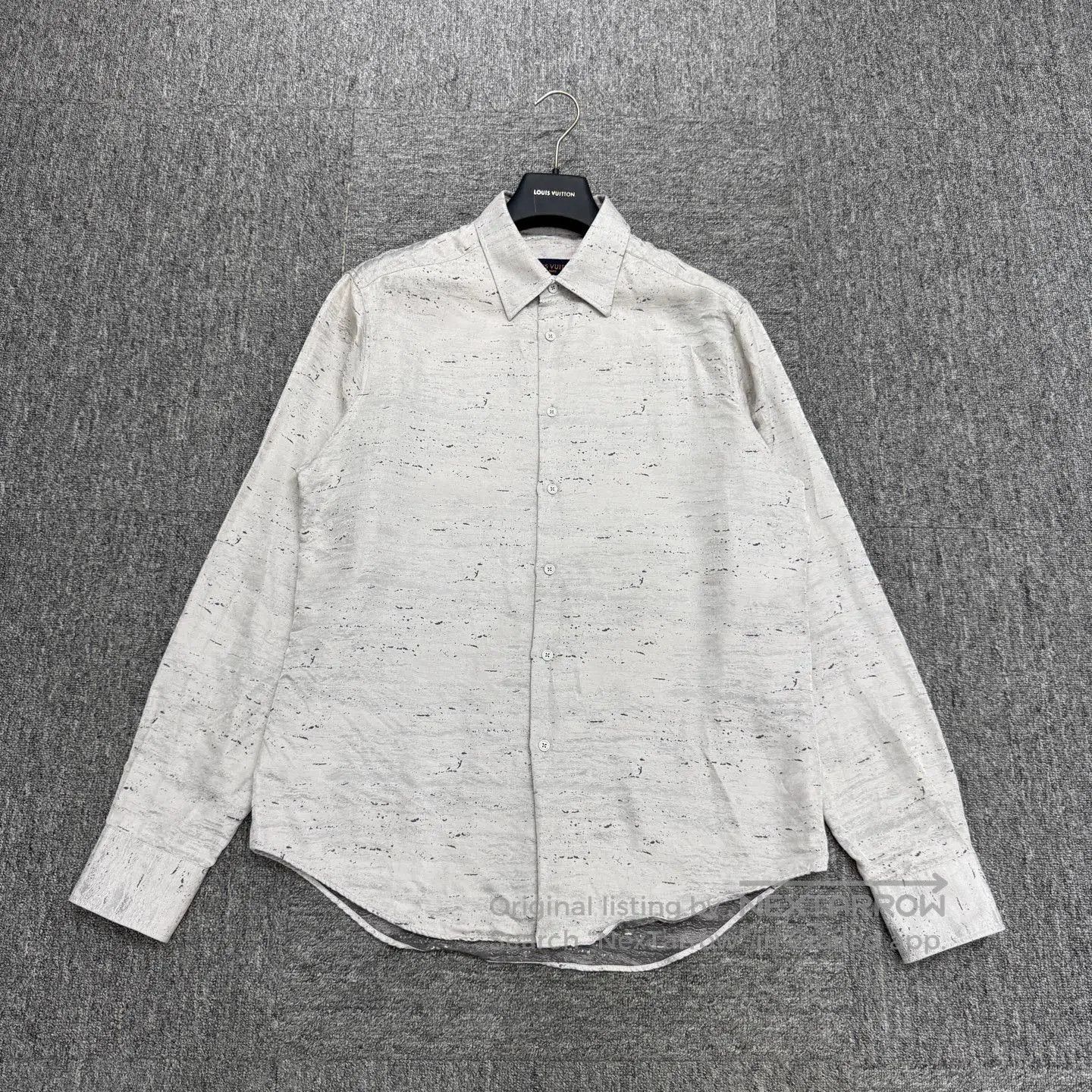 Louis Vuitton Louis Vuitton Silk Starry Shirt. Size US M / EU 48-50 / 2 - 1 Thumbnail