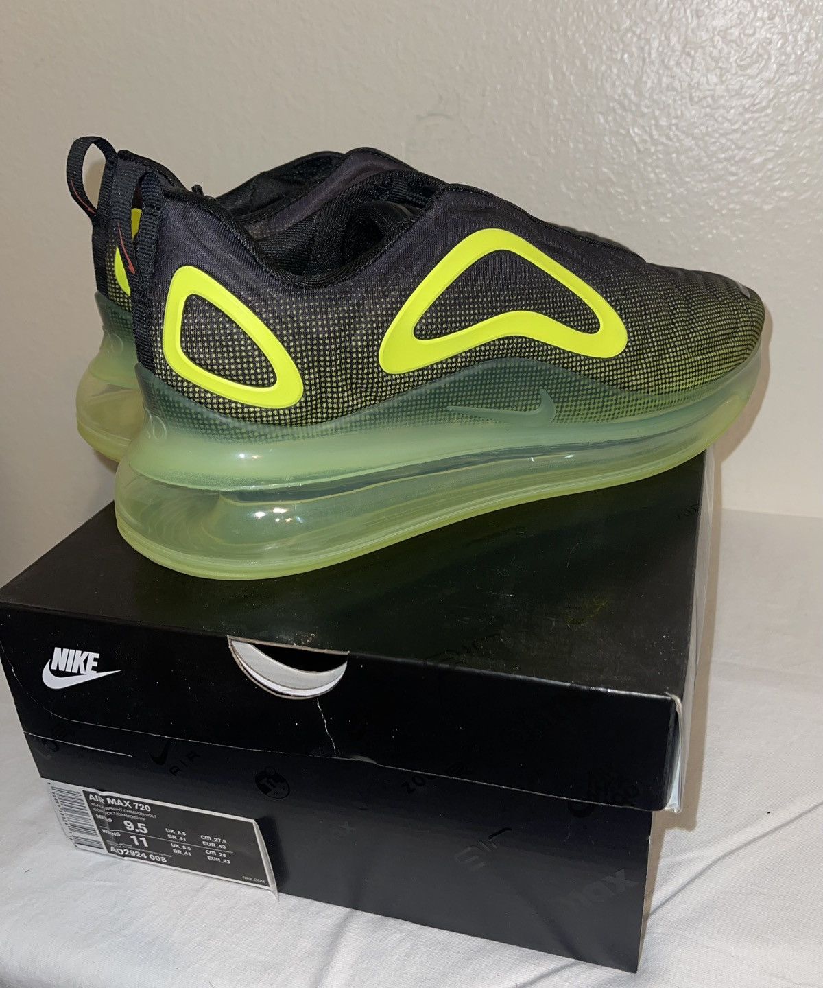 Nike Nike Air Max 720 - Retro Future - Sz 9.5 - New DS Size US 9.5 / EU 42-43 - 2 Thumbnail