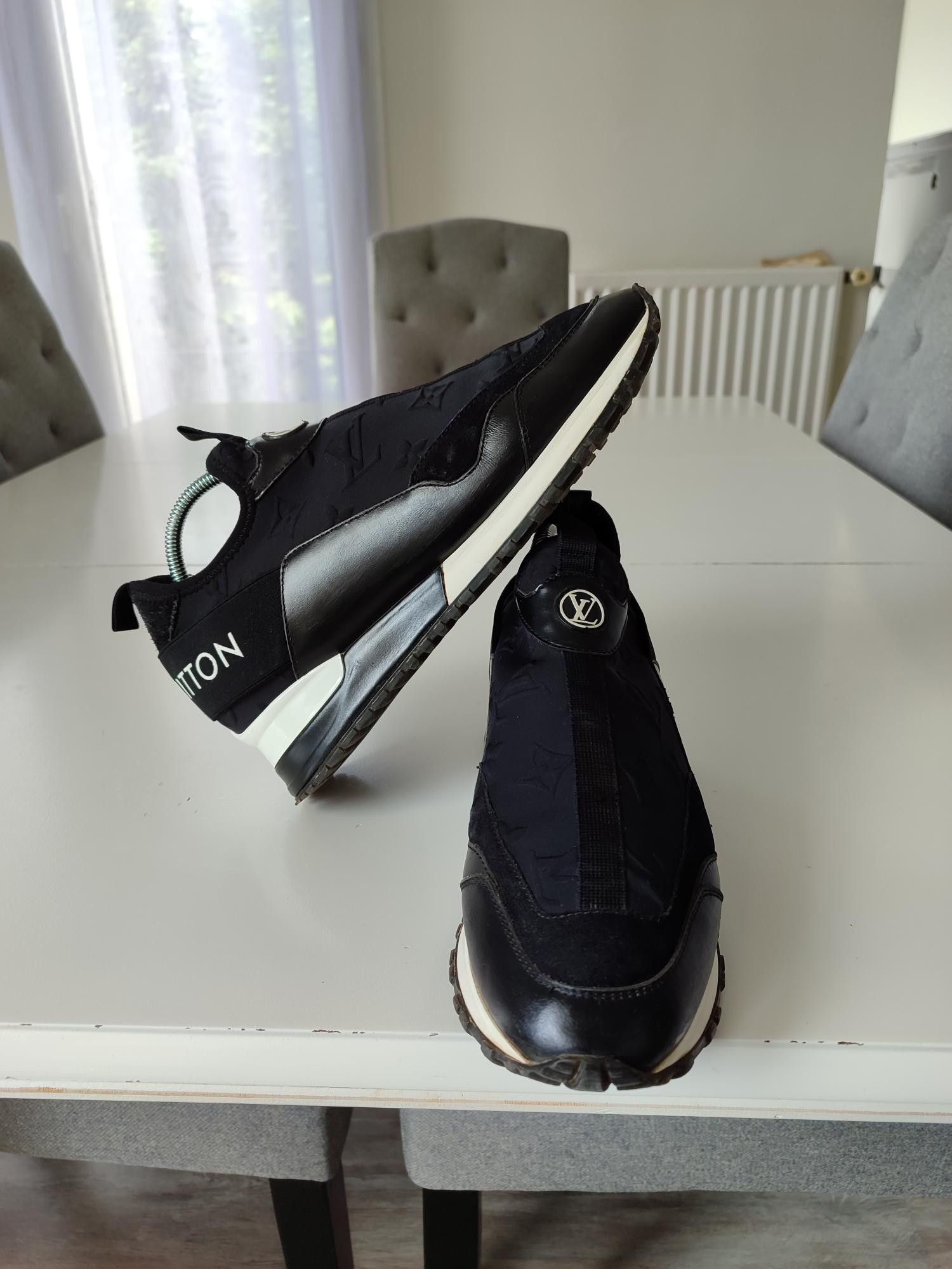 Louis Vuitton BASKETS LOUIS VUITTON RUN AWAY SLIP ON Size US 8 / IT 38 - 6 Thumbnail