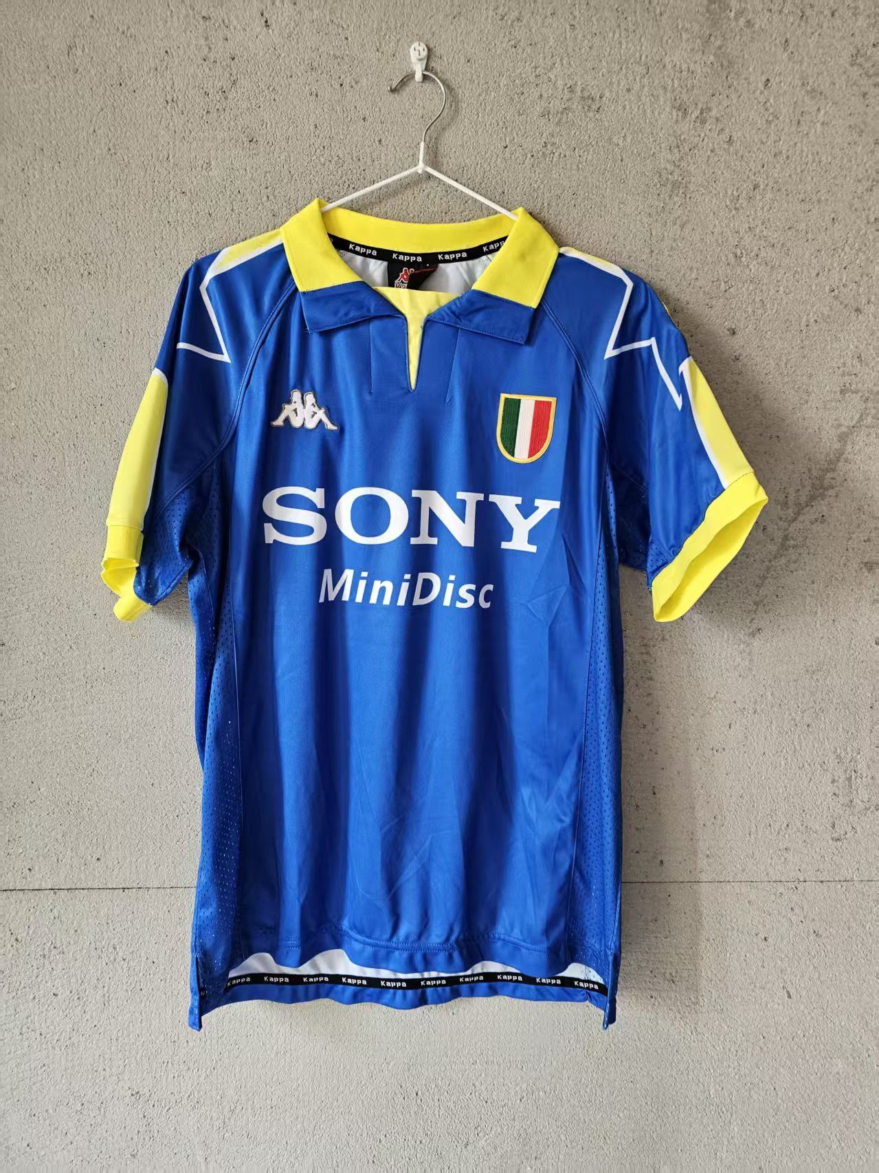 Kappa 1995 1997 Juventus Jersey Size US S / EU 44-46 / 1 - 1 Thumbnail