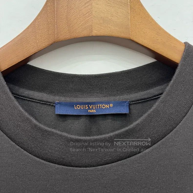 Louis Vuitton Louis Vuitton Brown globe short sleeve Size US M / EU 48-50 / 2 - 5 Thumbnail