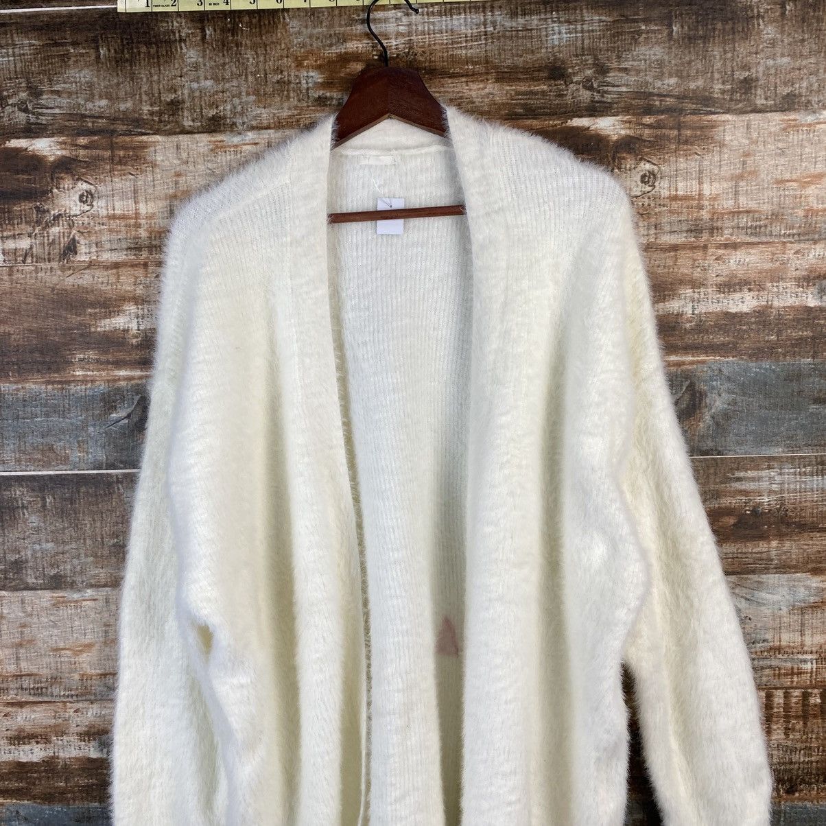 Japanese Brand DL GU White Cardigan Fur shaggy Knitwear #C1089 Size L / US 10 / IT 46 - 2 Thumbnail