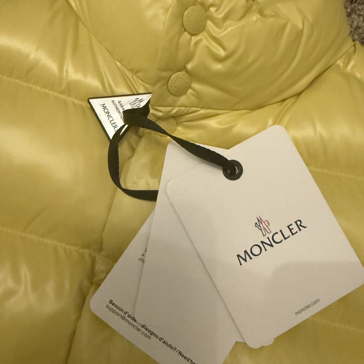 Moncler Moncler TIBB gilet bodywarmer size 2 yellow new gui bormes Size US M / EU 48-50 / 2 - 5 Thumbnail