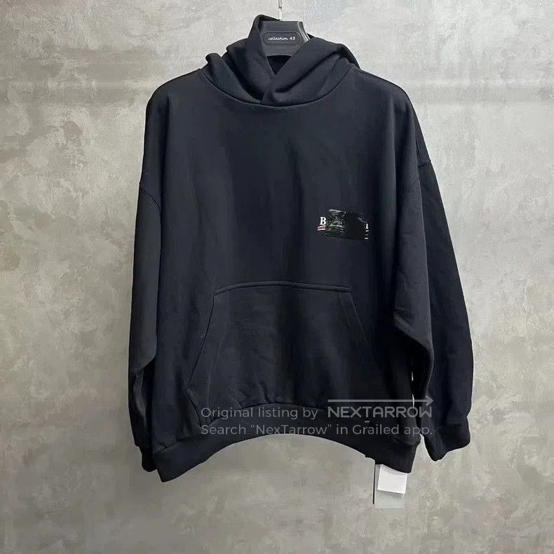 Balenciaga Balenciaga Black Tape Coke Print Hoodie. Size US XL / EU 56 / 4 - 1 Thumbnail