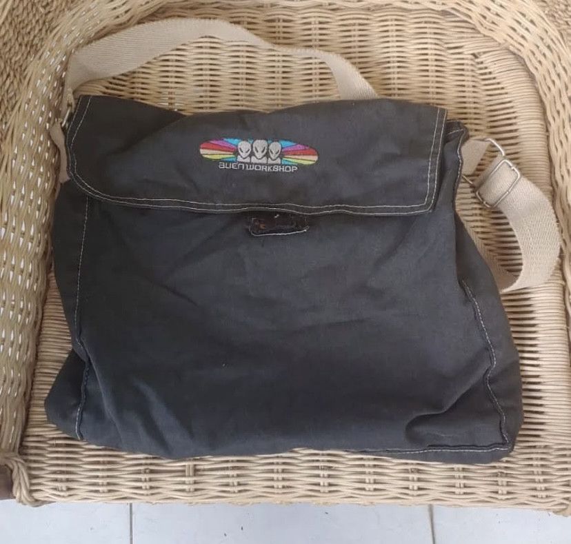 Alien Workshop × Vintage Vintage 90s Alien Workshop backpack | Grailed