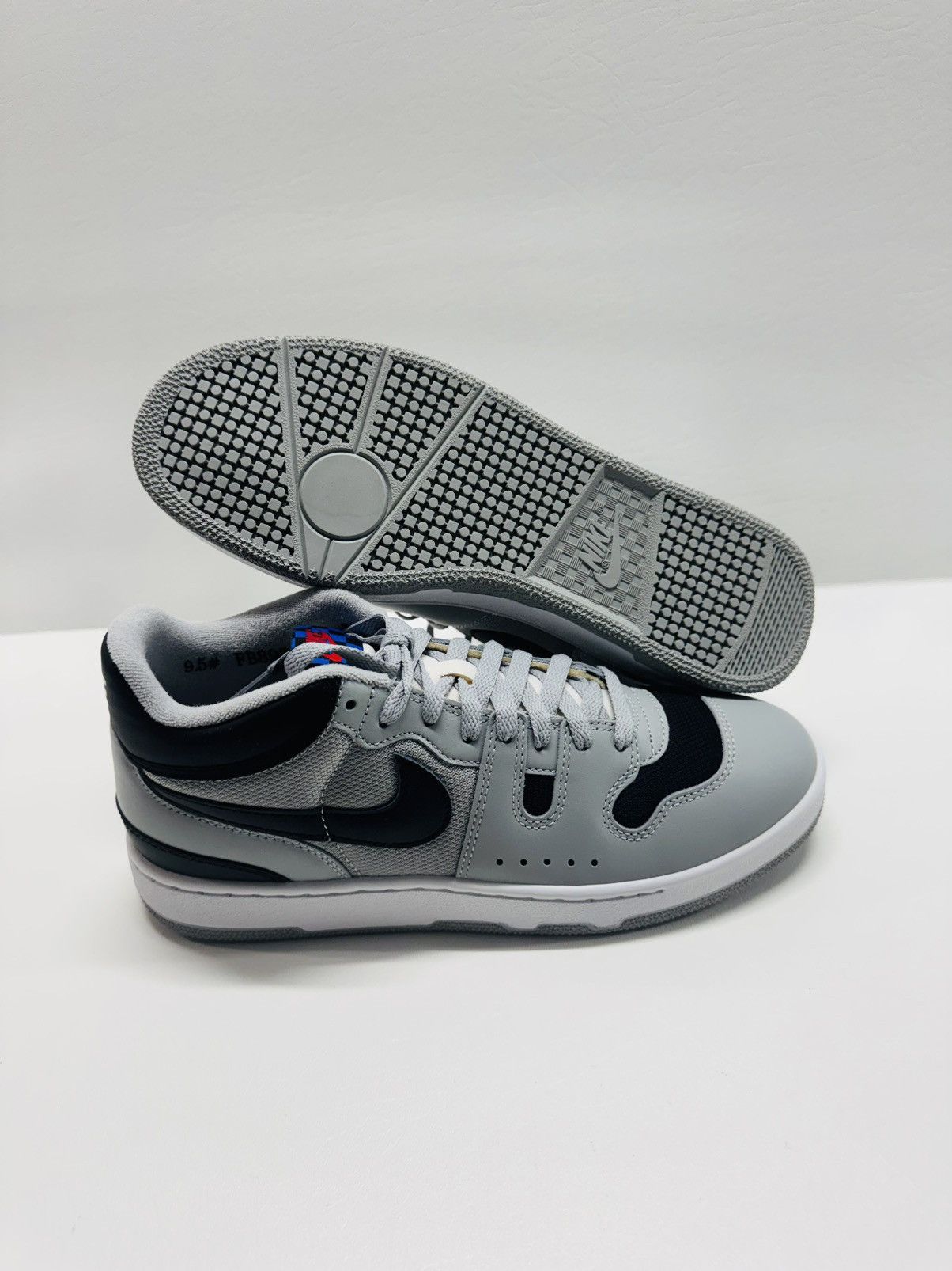 Nike Nike Mac Attack Lt Smoke Grey/Black-White Size US 9.5 / EU 42-43 - 1 Thumbnail