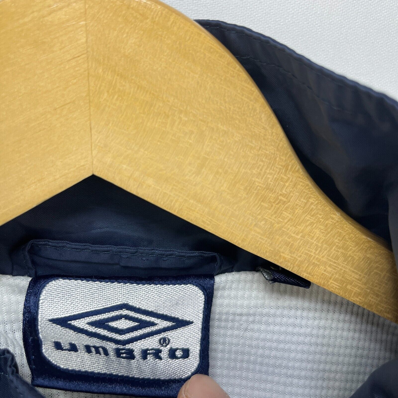 Umbro × Vintage Vintage Umbro Windbreaker Jacket Large Tracksuit Soccer Size US L / EU 52-54 / 3 - 4 Thumbnail