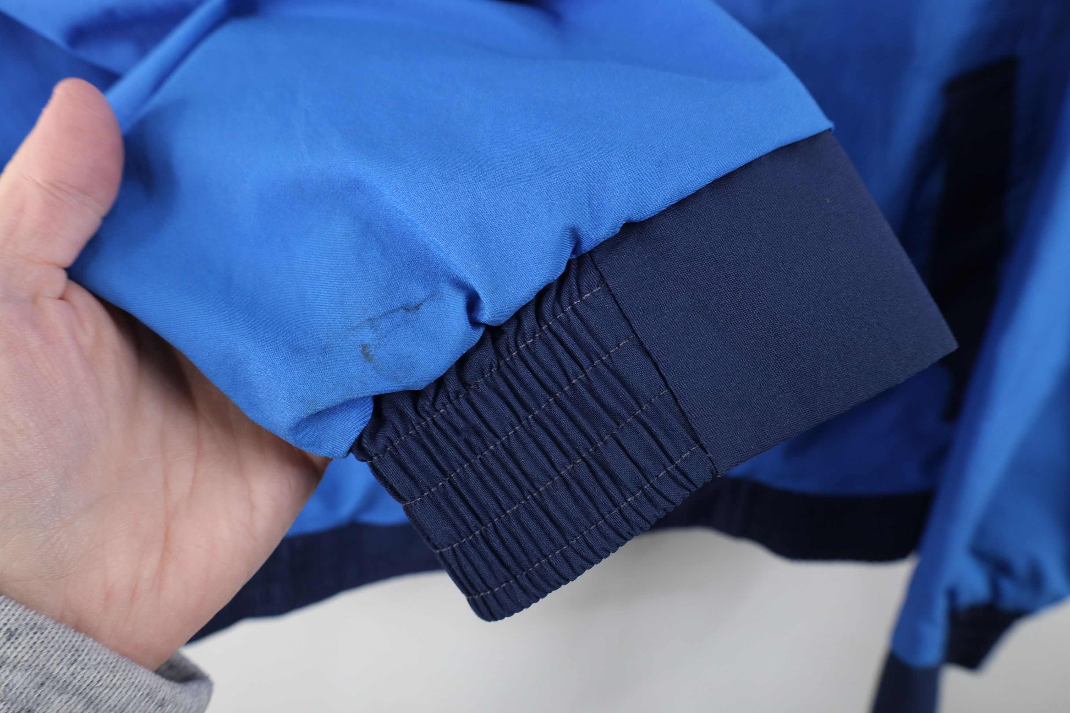 Goretex Vintage 90s Streetwear Goretex Rain Bomber Jacket Blue USA Size US M / EU 48-50 / 2 - 8 Thumbnail