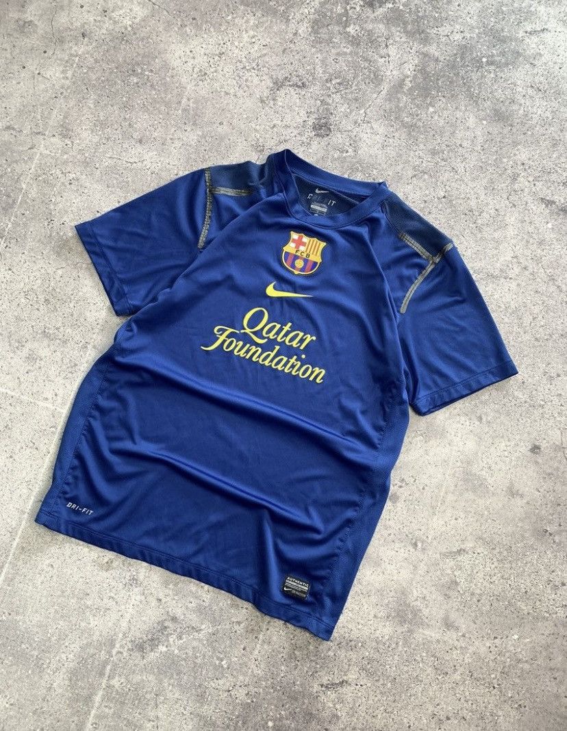 Other Vintage Jersey Nike Barcelona Blockcore Size US M / EU 48-50 / 2 - 2 Thumbnail
