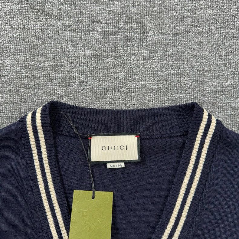 Gucci Gucci Little bee dark blue cardigan jacket 2503-Nextarrow Size US S / EU 44-46 / 1 - 2 Thumbnail