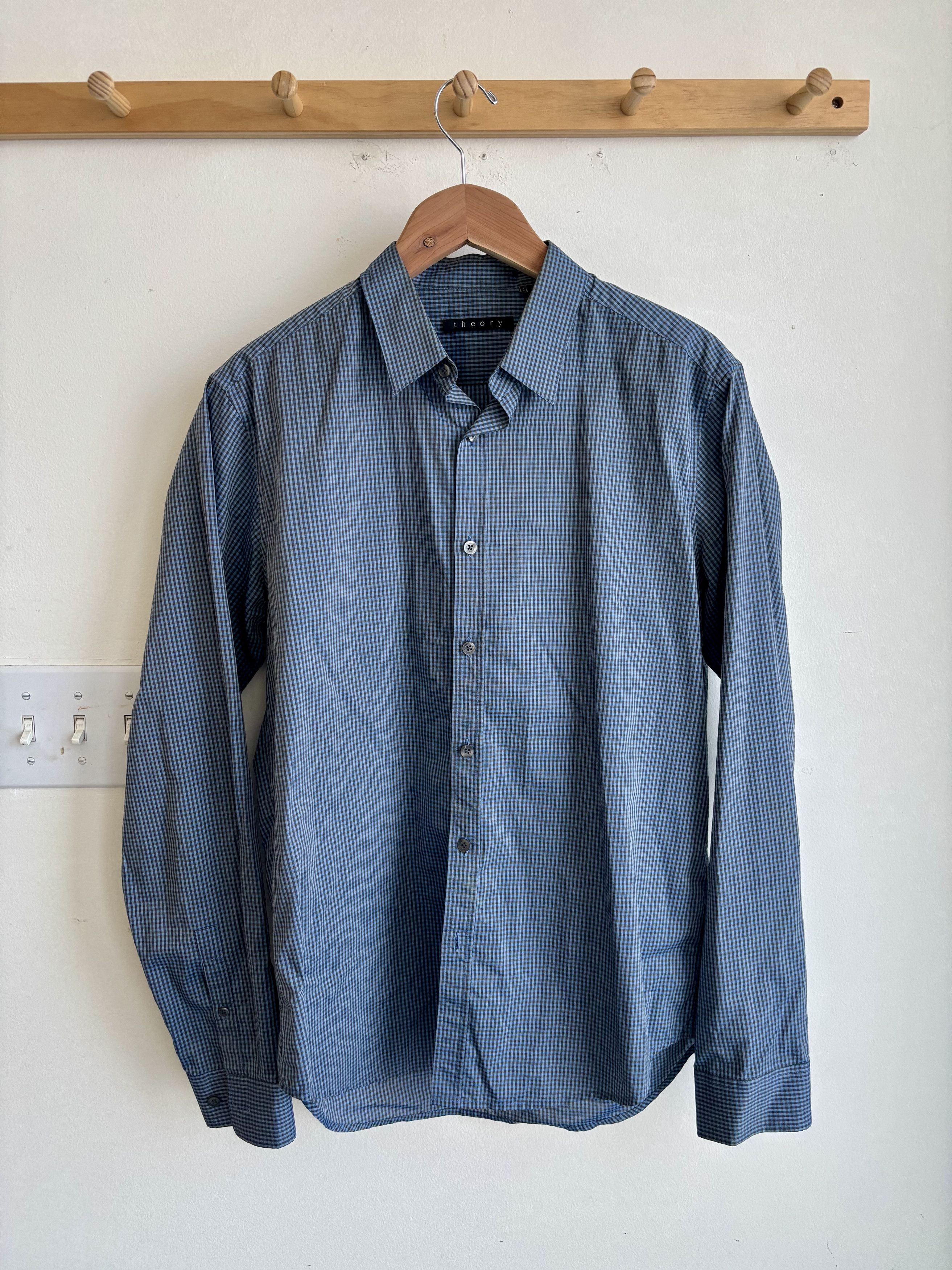 Theory Theory button in blue Size US M / EU 48-50 / 2 - 1 Thumbnail