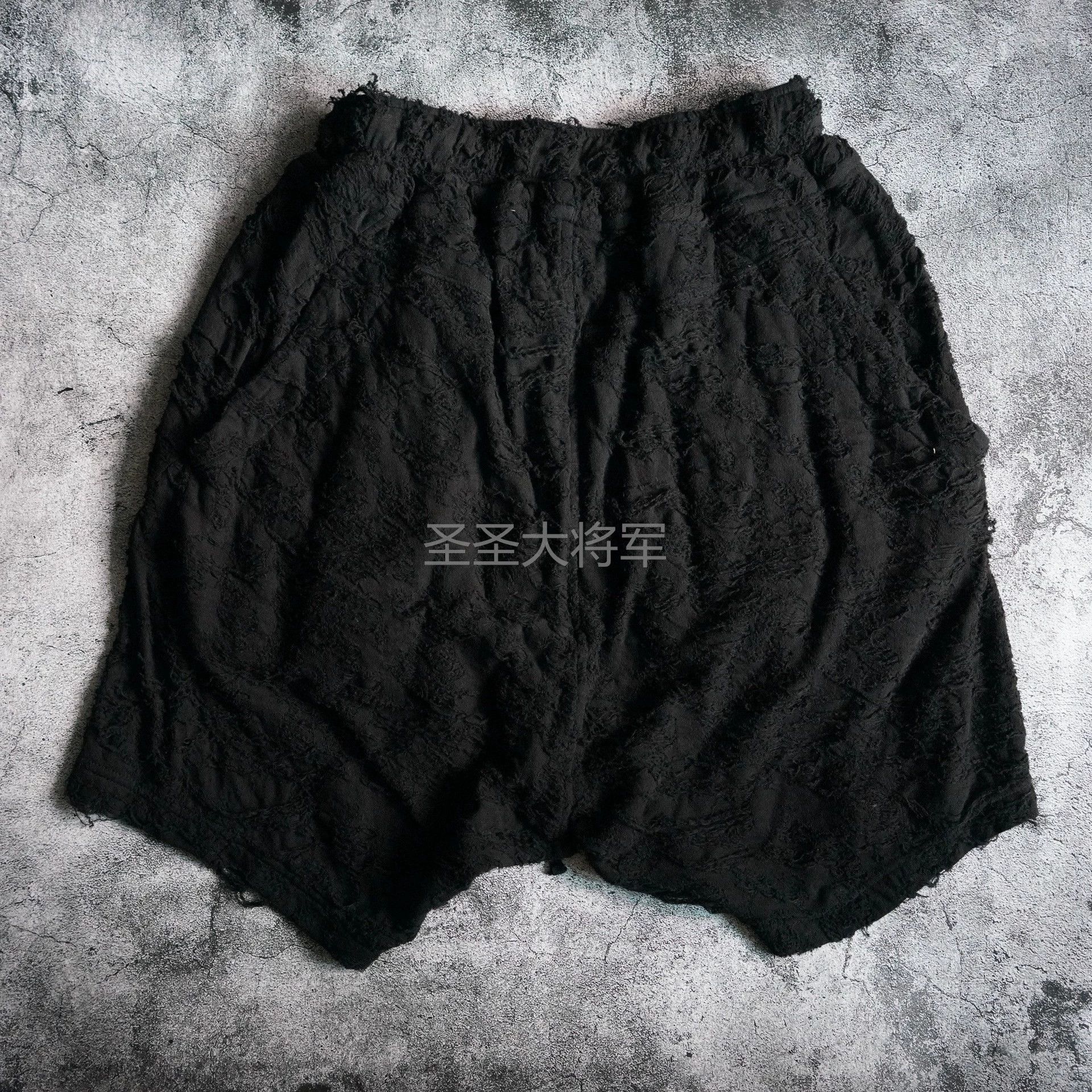 Julius Julius 7 Dark Heavy Distressed Cotton Shorts 2/3 Size US 32 / EU 48 - 2 Thumbnail