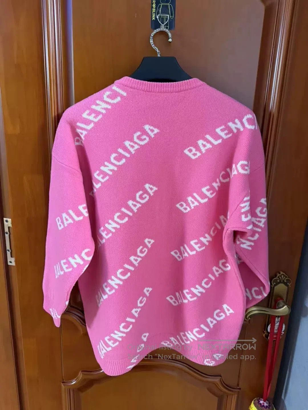 Balenciaga Balenciaga Pink Print Sweater M. Size M / US 6-8 / IT 42-44 - 2 Thumbnail