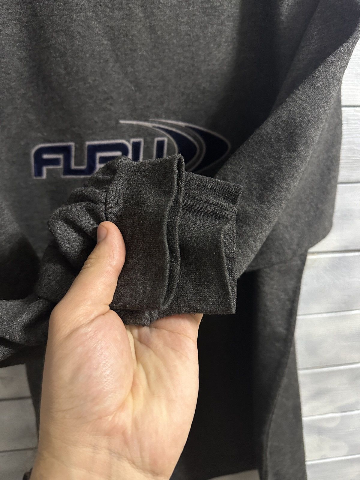 Fubu Rare Vintage Sweatshirt FUBU 1992 Surfing Size L Size US L / EU 52-54 / 3 - 3 Thumbnail