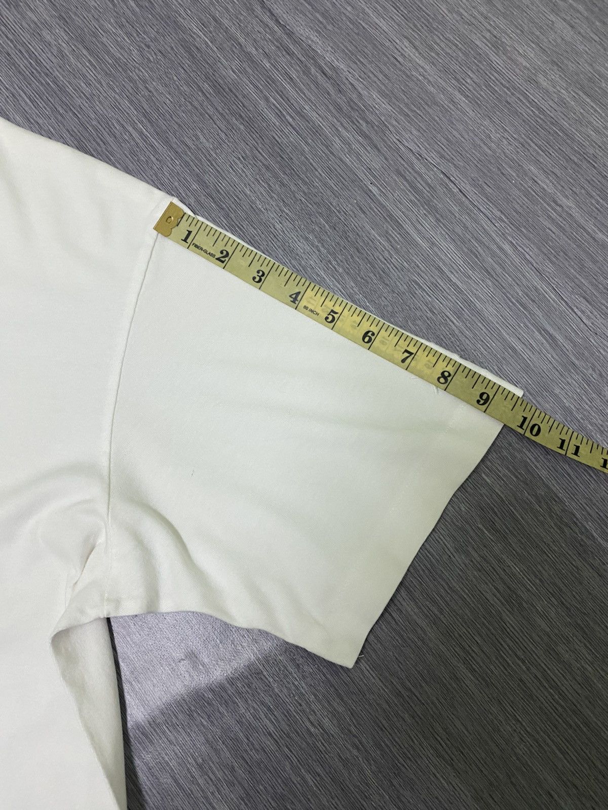 Kaws × Uniqlo Uniqlo X Kaws Size US XL / EU 56 / 4 - 11 Thumbnail