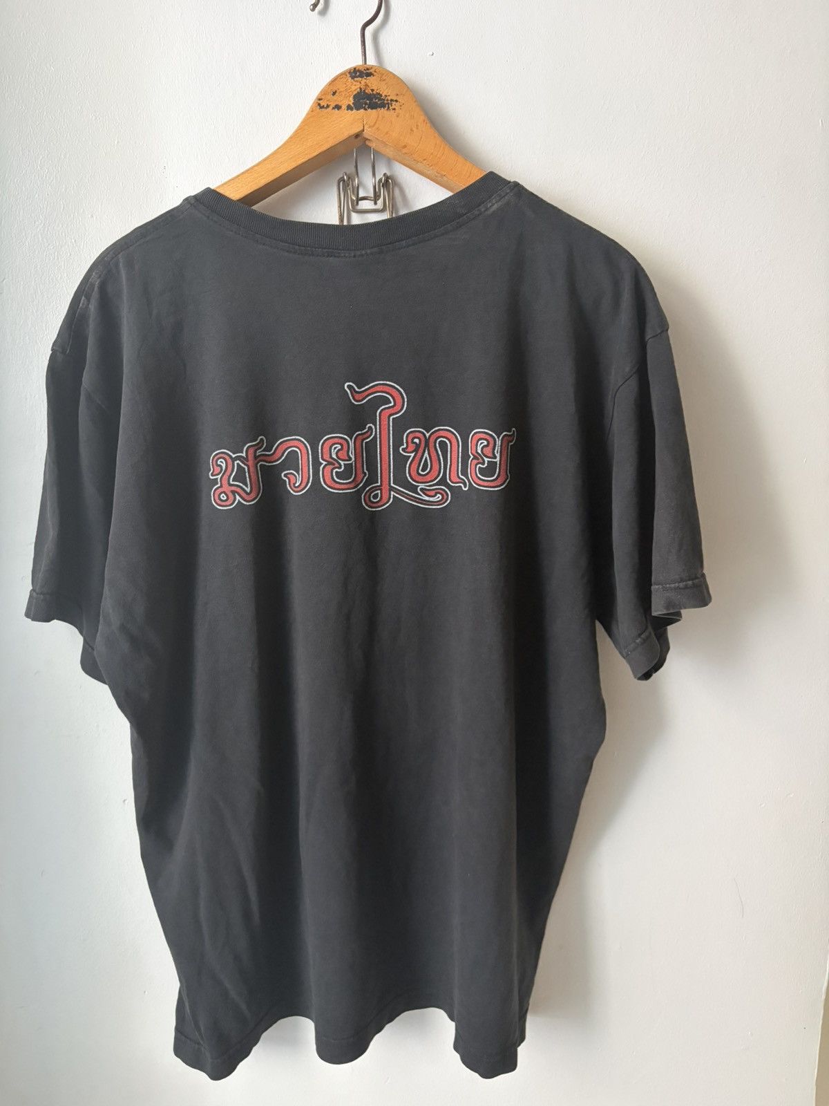 Band Tees Vintage 00s Thailand MUAY THAI Extreme Sport Tee Size US L / EU 52-54 / 3 - 5 Thumbnail