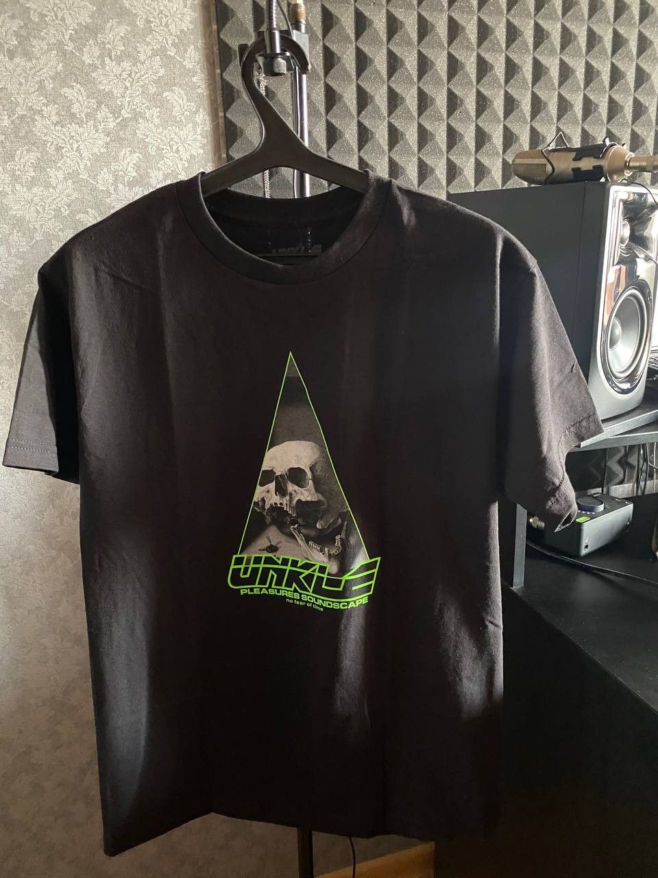 Pleasures Pleasures x Unkle Soundscape T Shirt Size US M / EU 48-50 / 2 - 7 Thumbnail