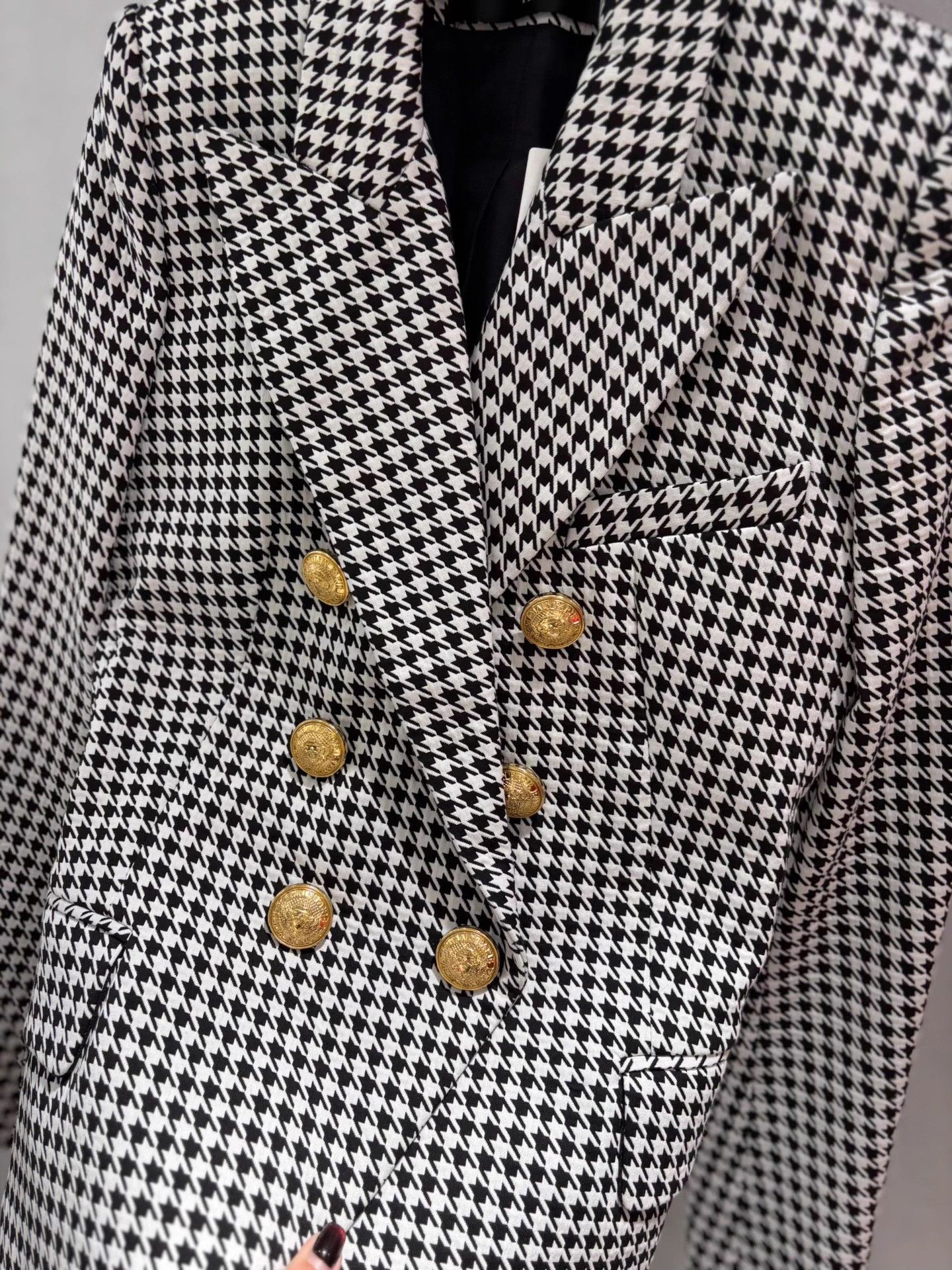 Balmain BALMAIN Cinched Houndstooth Blazer BW Deadstock Size XS / US 0-2 / IT 36-38 - 2 Thumbnail