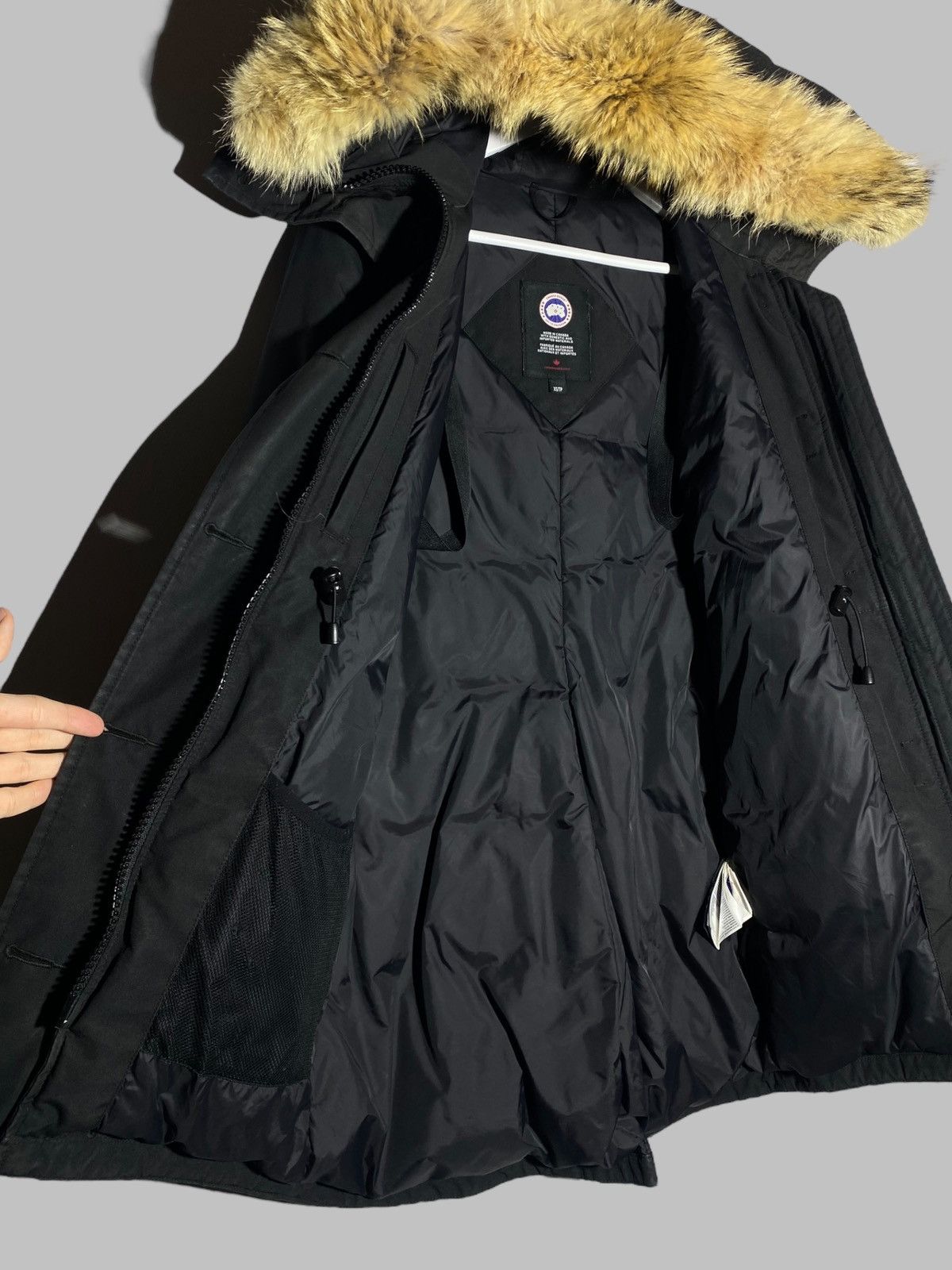 Canada Goose Canada Goose Parka Fur Trim Arctic Program Jacket 2580L Size XS / US 0-2 / IT 36-38 - 20 Thumbnail