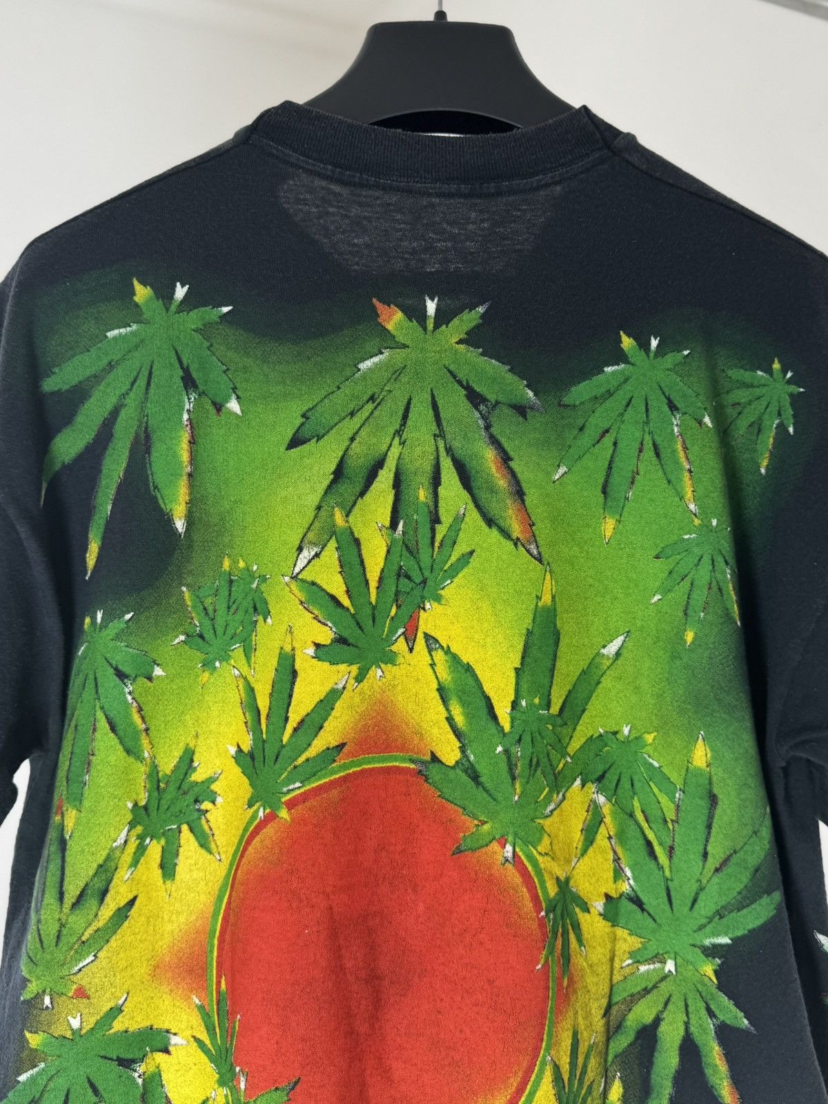 Bob Marley Vintage 1999 BOB MARLEY OVERPRINTED WEED RAP TEE Size US L / EU 52-54 / 3 - 9 Thumbnail