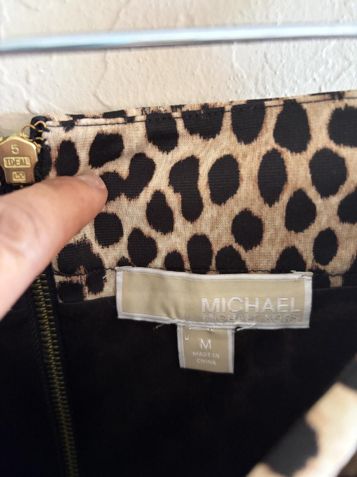 Michael Kors Michael Kors Cheetah print skirt Size 32" / US 10 / IT 46 - 4 Thumbnail
