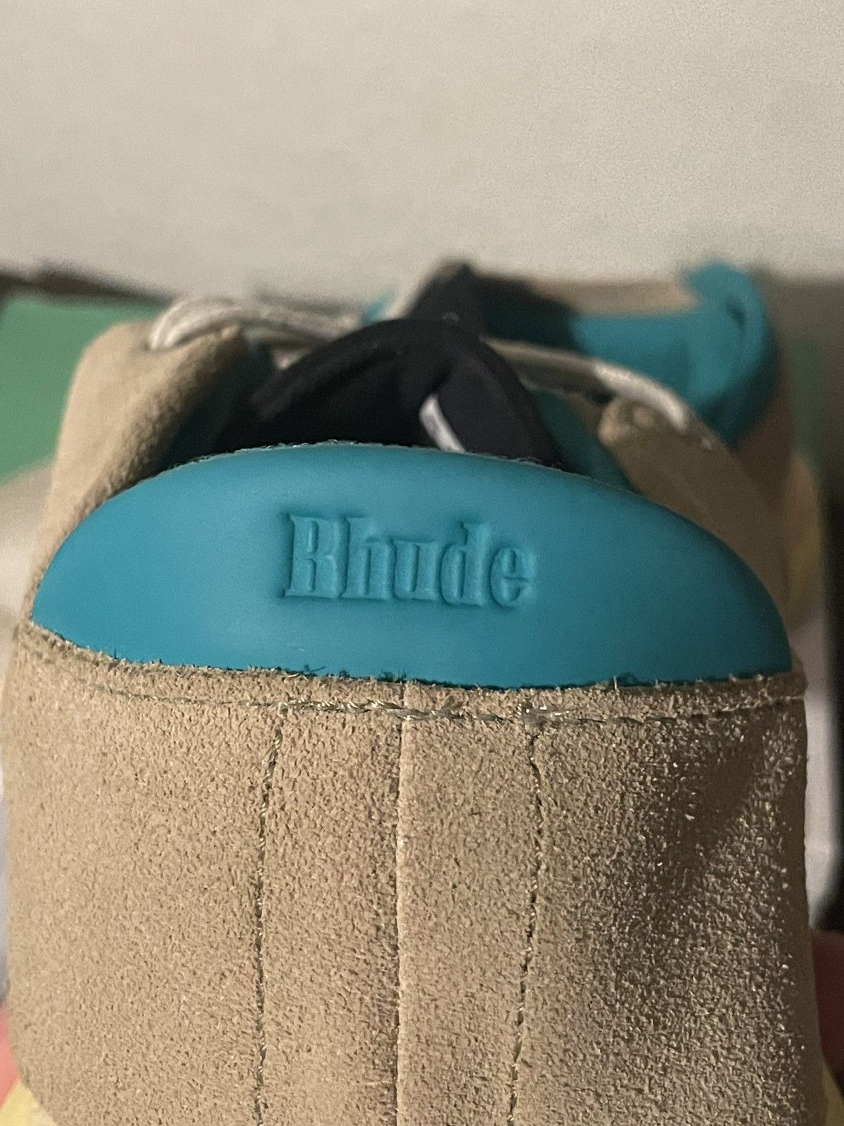 Puma × Rhude Rhude x Puma Alteration Chinchilla 10.5 Size US 10.5 / EU 43-44 - 10 Thumbnail