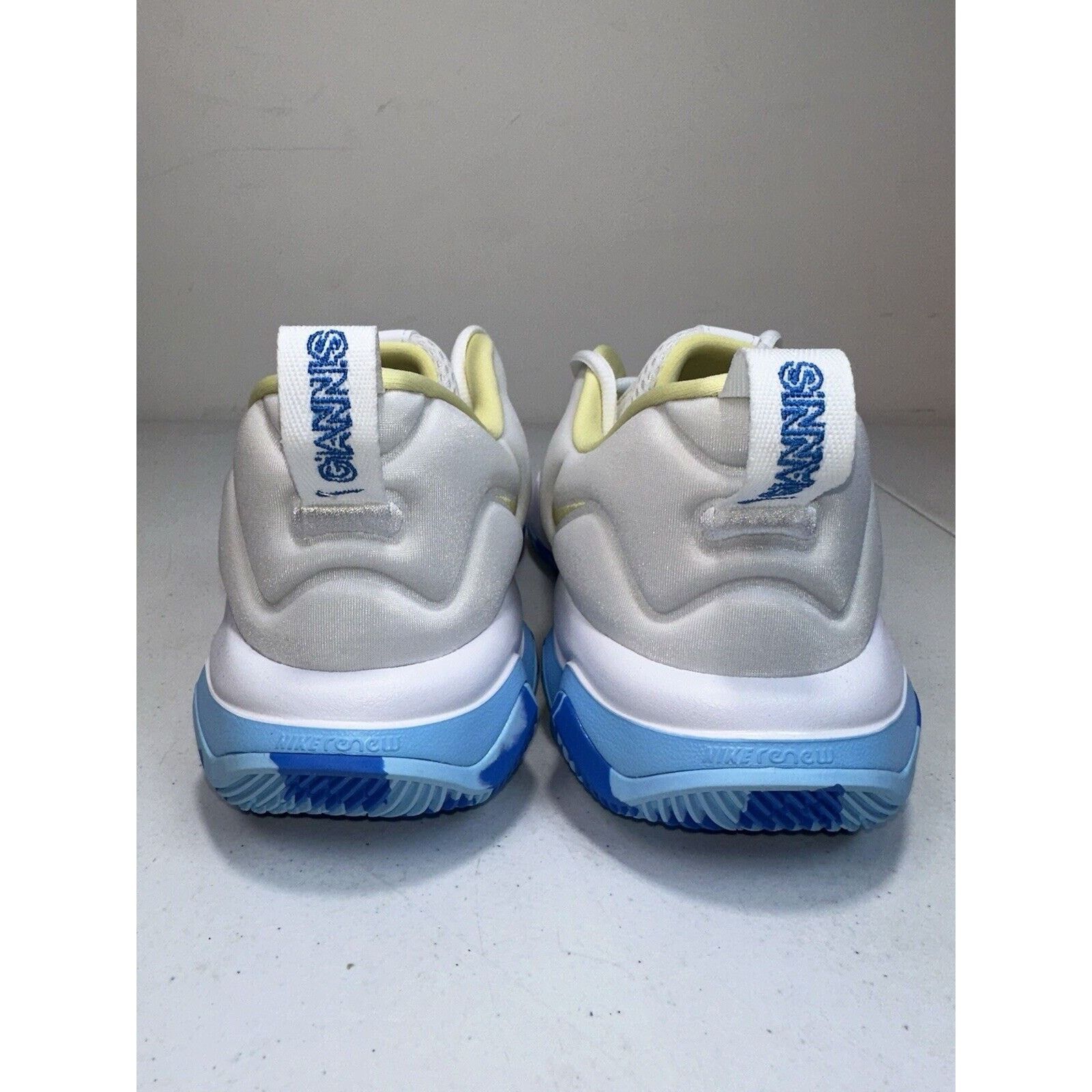 Nike Nike Men’s Giannis Immorality 3 White Size 11 (DZ7533 101) Size US 11 / EU 44 - 4 Thumbnail