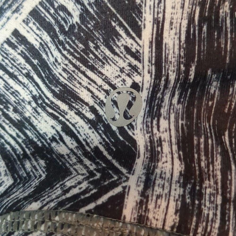 Lululemon Lululemon Wunder Under Crop II *Full-On LuonHeat Wave size 4 Size 27" / US 4 / IT 40 - 4 Thumbnail