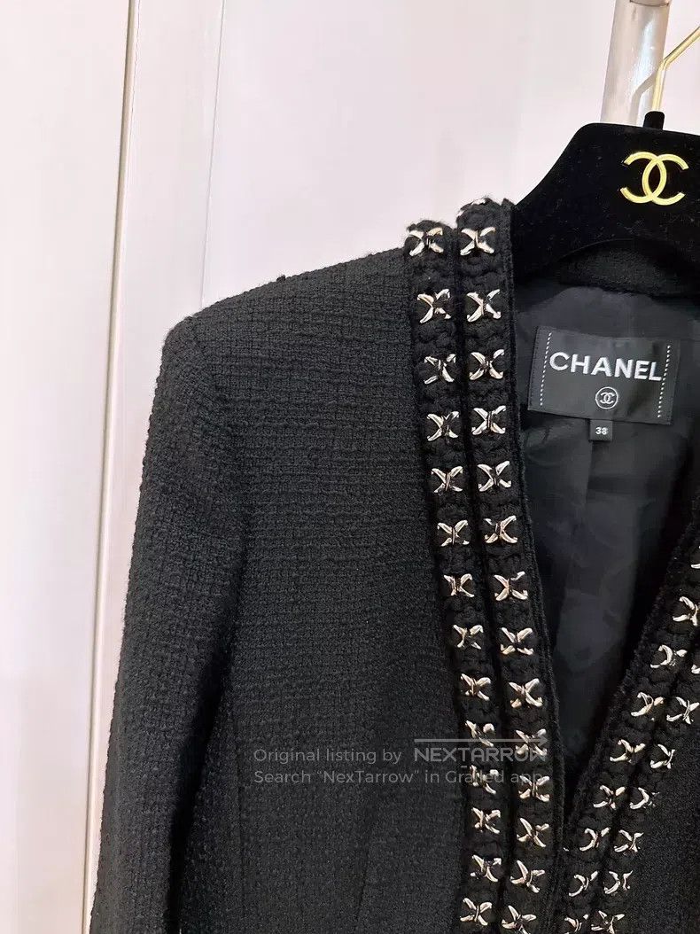 Chanel Chanel Metropolis black and gold jacket Size XS / US 0-2 / IT 36-38 - 3 Thumbnail