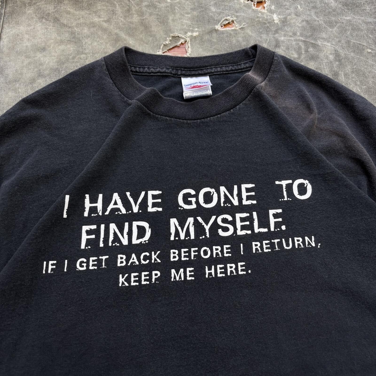Vintage Vintage Y2K I Have Gone To Find Myself Funny Confusing Shirt Size US XL / EU 56 / 4 - 2 Thumbnail
