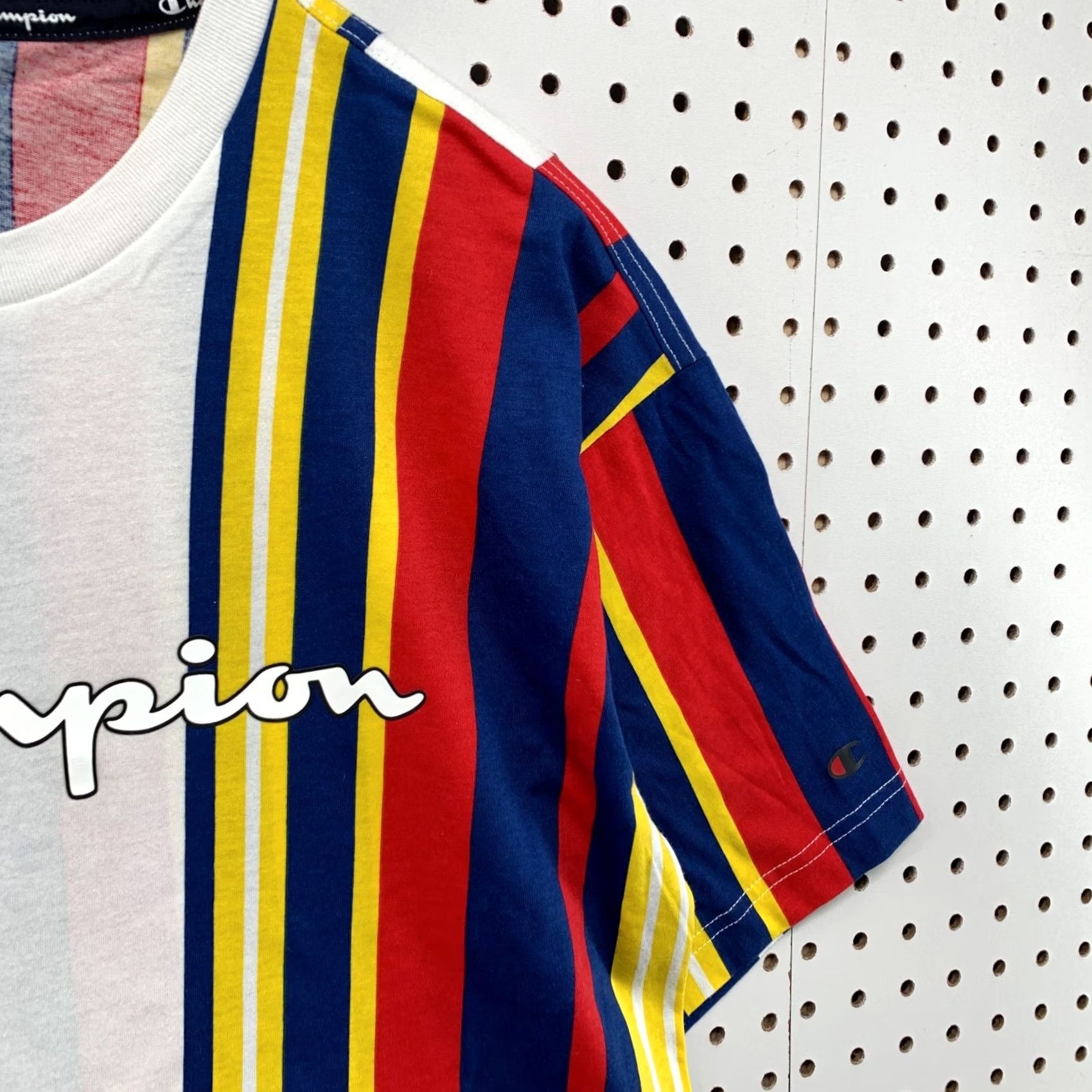 Champion VINTAGE Champion Shirt Mens S Striped Blue Yellow White Short Sleeve 21X27 Size US S / EU 44-46 / 1 - 7 Thumbnail