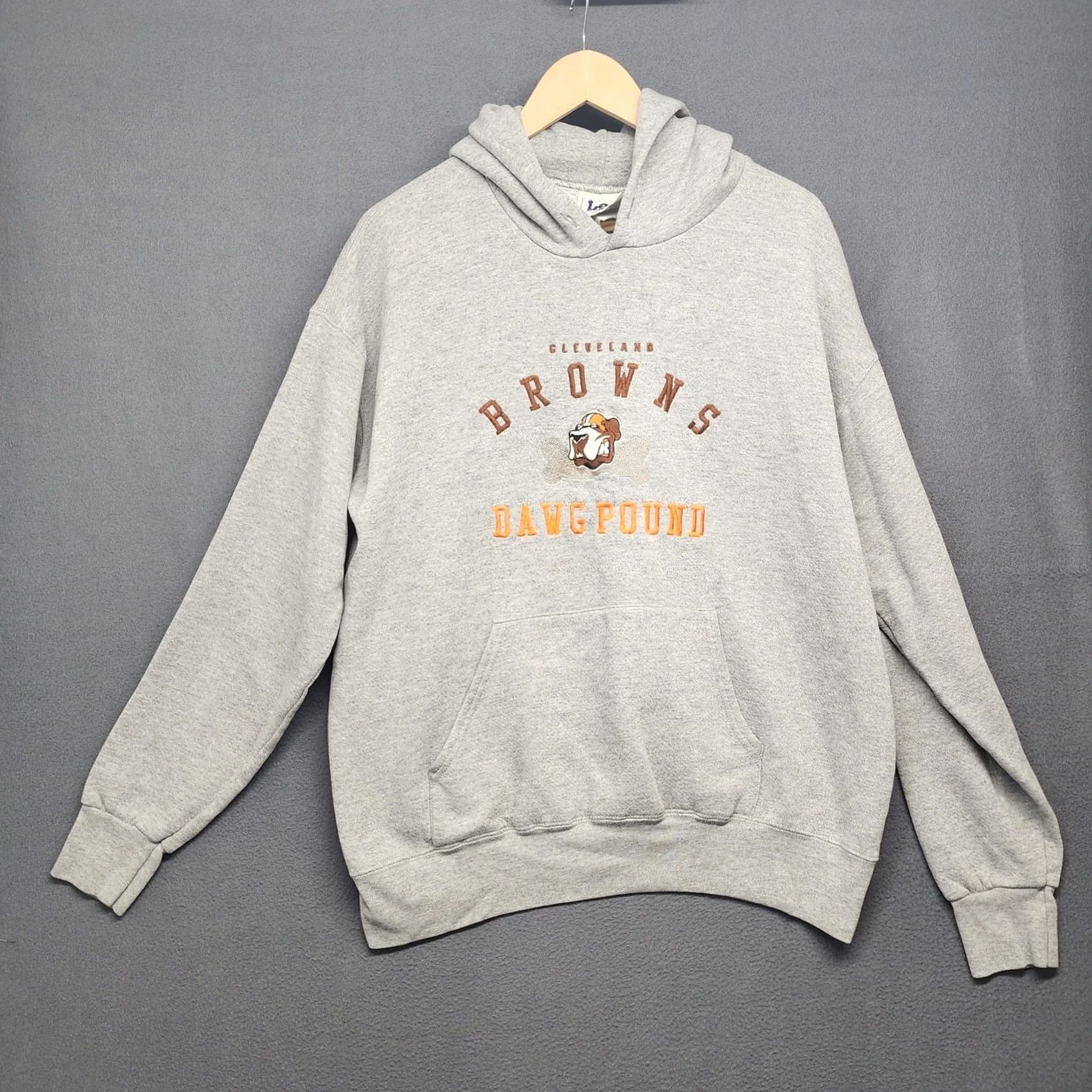 Lee VINTAGE Cleveland Browns Dawgpound Hoodie Lee Sport Mens Medium NFL USA Made Hoodie Size US M / EU 48-50 / 2 - 2 Thumbnail