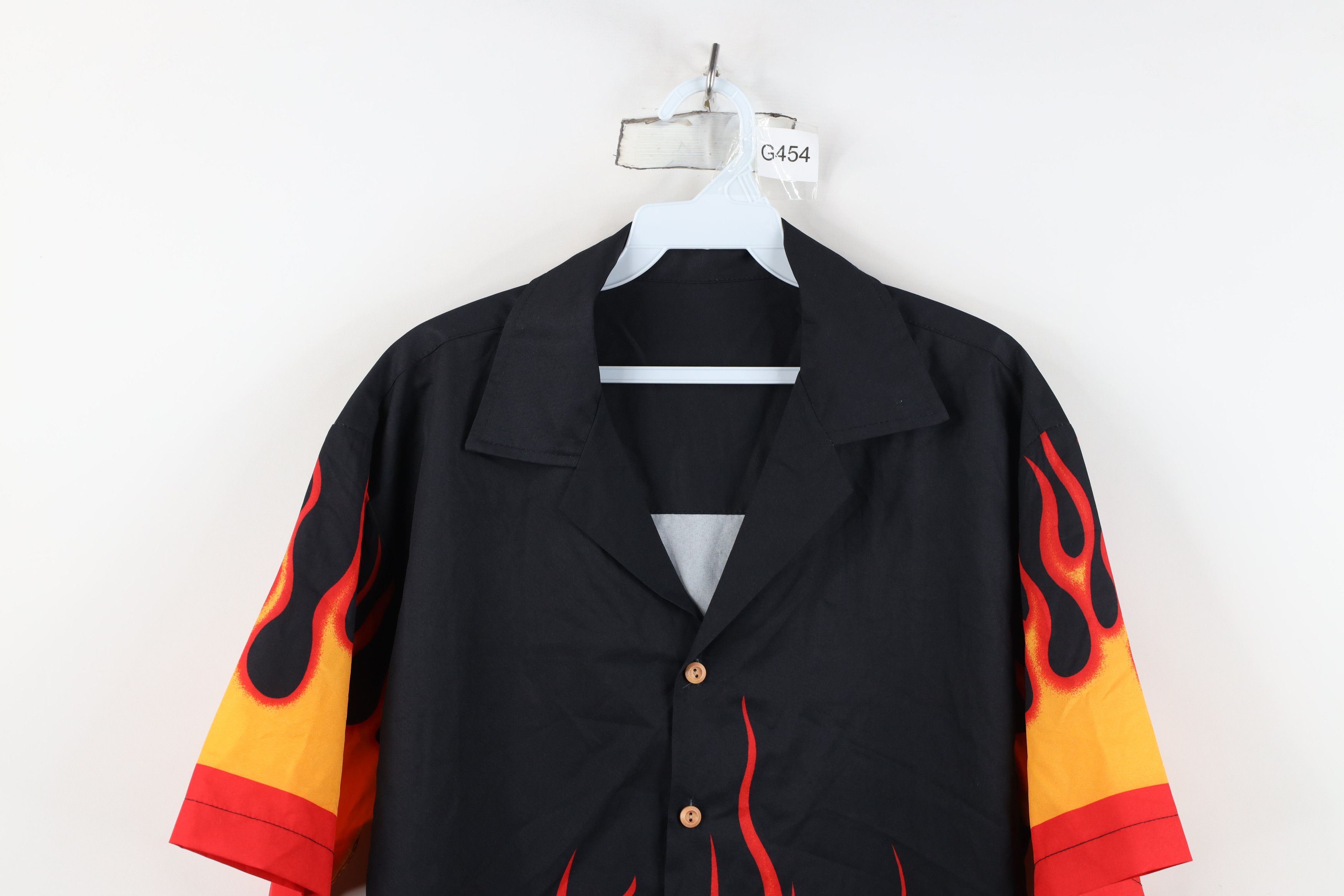 Vintage Vintage 90s Y2K Streetwear Fire Flames Collared Button Shirt Size US L / EU 52-54 / 3 - 2 Thumbnail