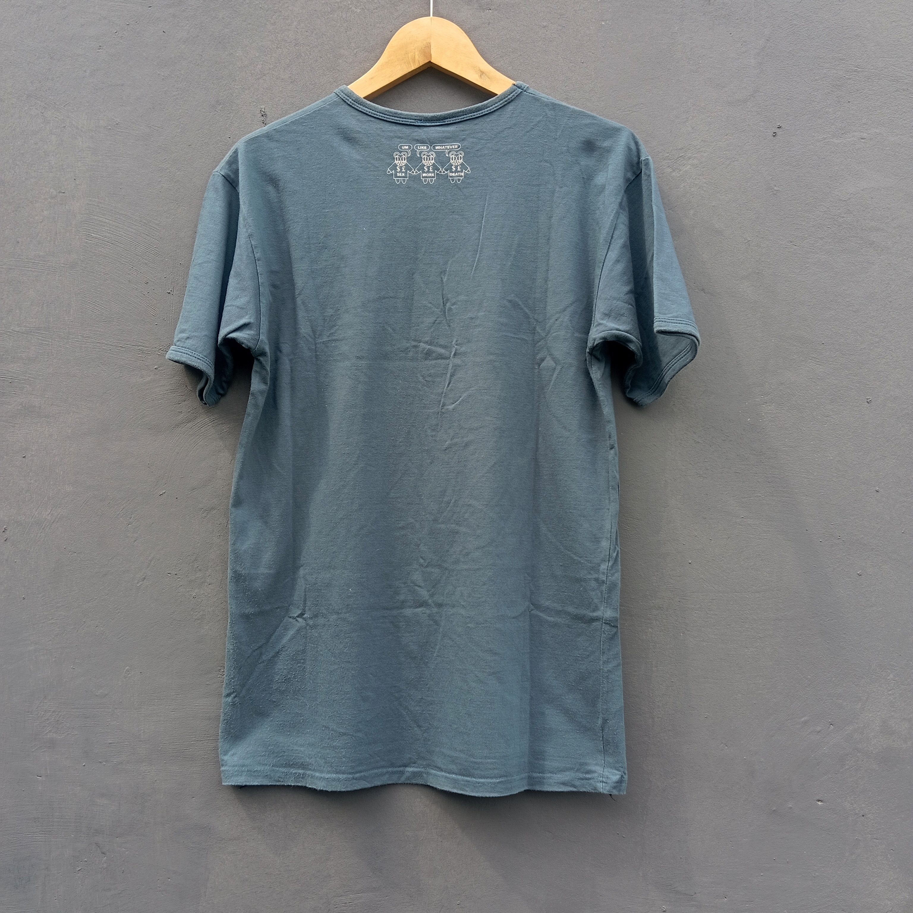 Band Tees Vintage radiohead official merchandise Y2K t shirt Size US M / EU 48-50 / 2 - 6 Thumbnail