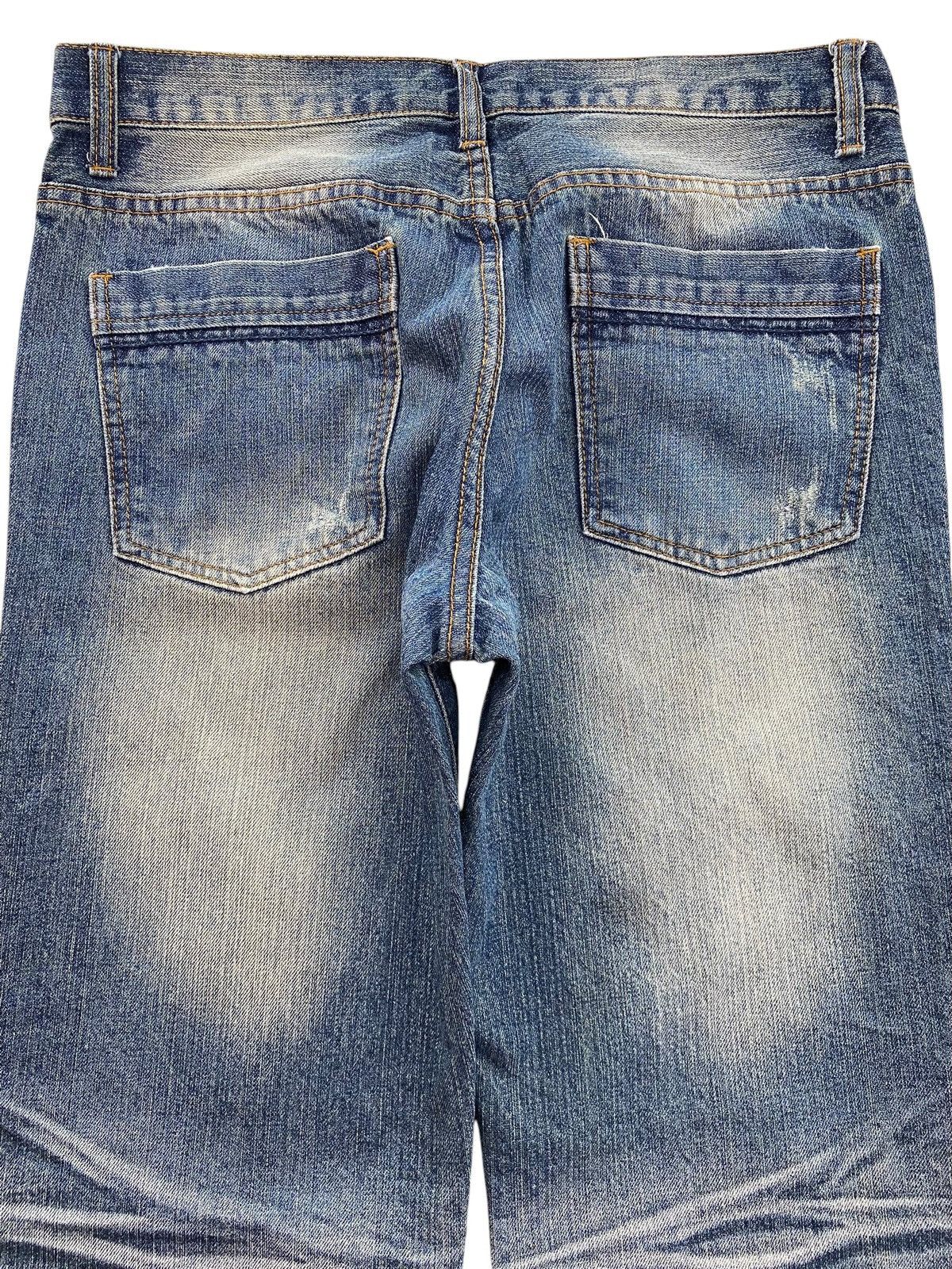 Japanese Brand Indecent Faded Wash Whiskered Style Boot Cut Jeans Size US 32 / EU 48 - 4 Thumbnail