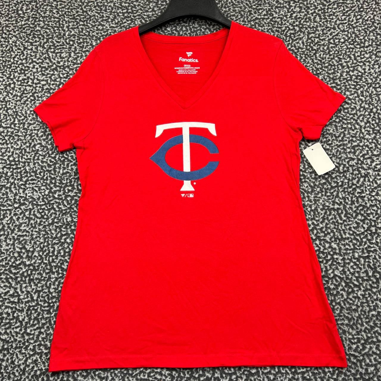 Other Minnesota Twins Shirt Women Medium Red Fanatics V-Neck New M Size M / US 6-8 / IT 42-44 - 1 Thumbnail