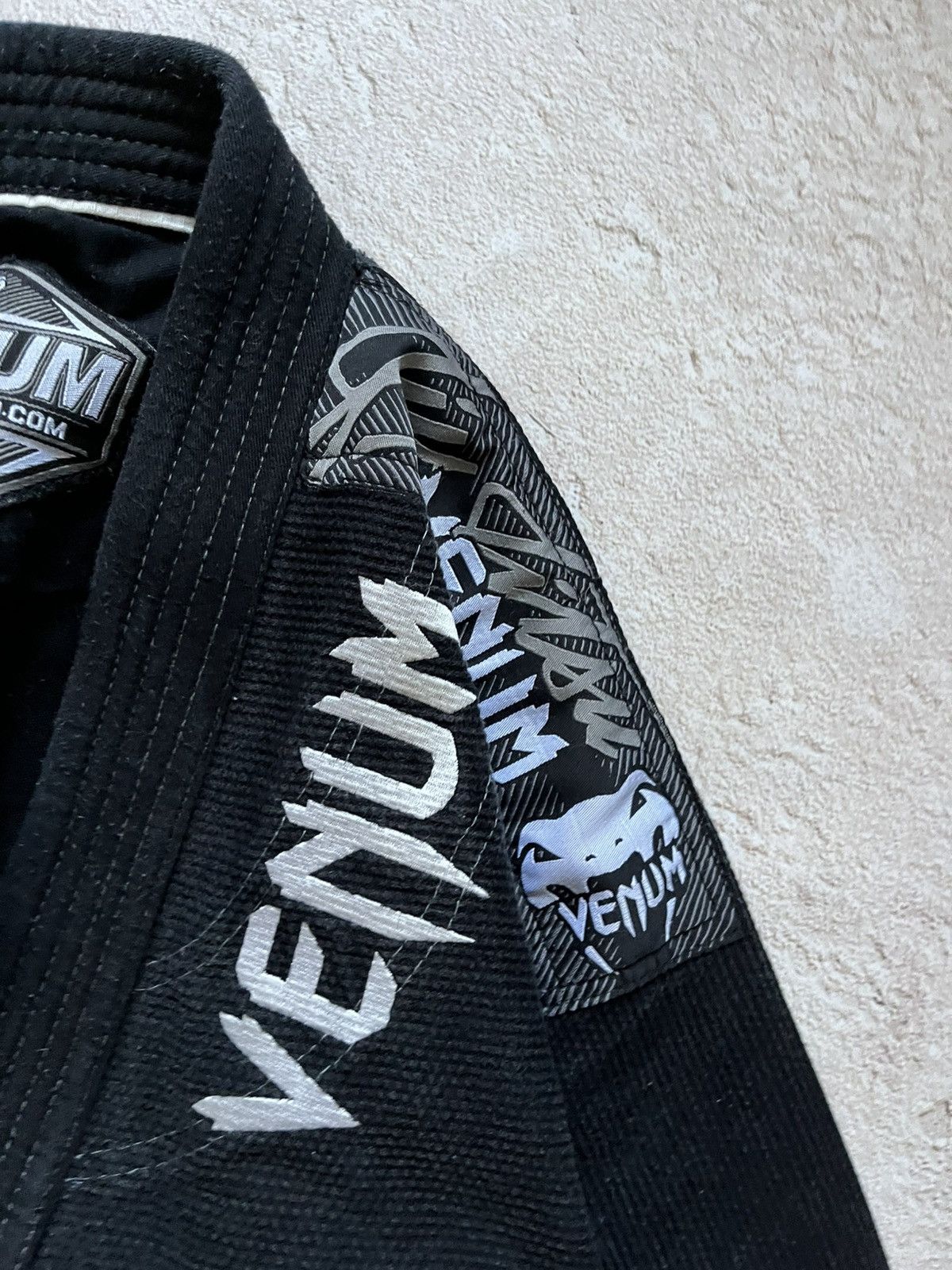 Other Venum "Elite" Brazilian Jiu-Jitsu (BJJ) Gi – Black/Silver Size US M / EU 48-50 / 2 - 5 Thumbnail