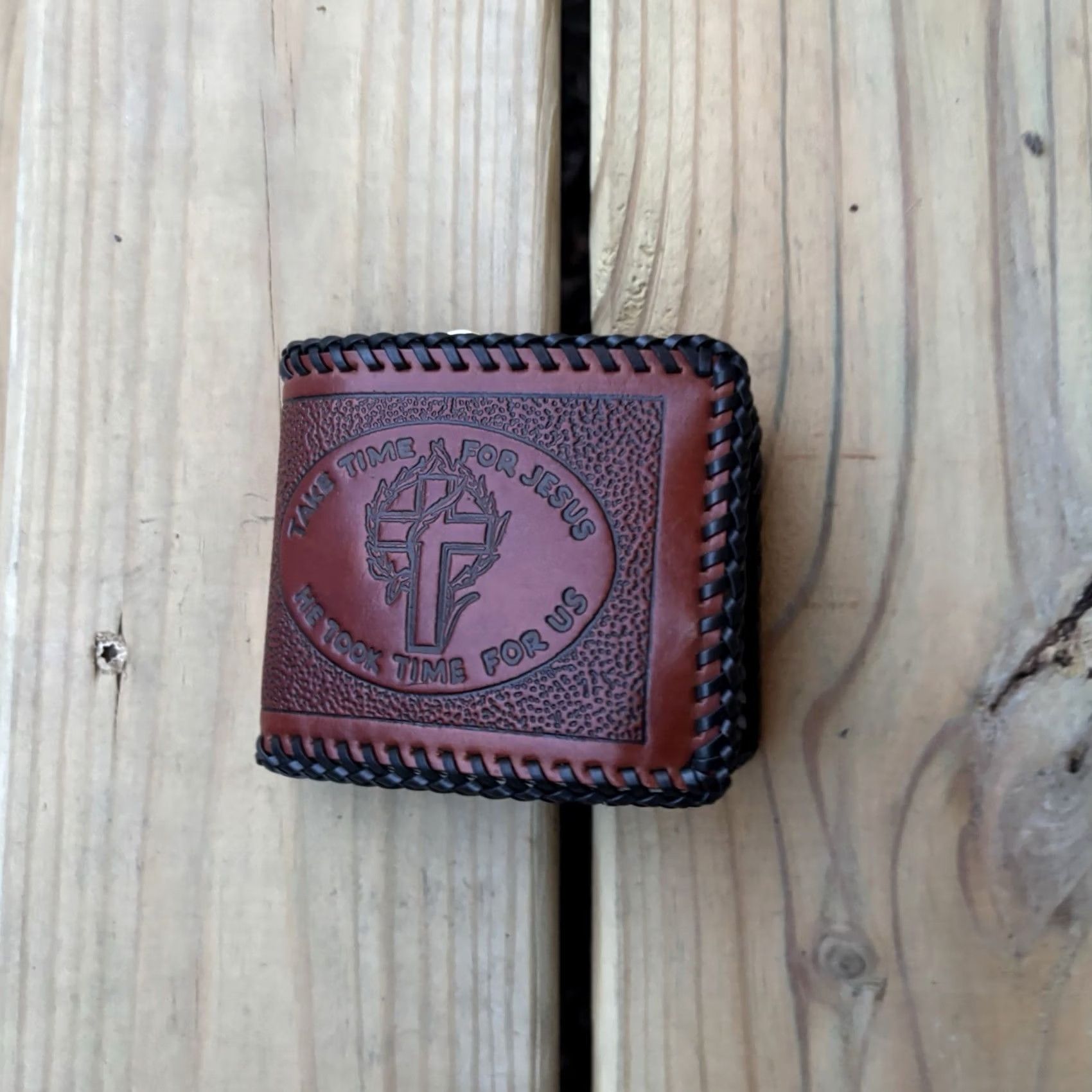 Vintage VINTAGE Leather Wallet Bi Fold Whipstitch Hand Tooled JESUS Church Religious Wallet Male Brown Leather Bi Fold Mens Size ONE SIZE - 3 Thumbnail
